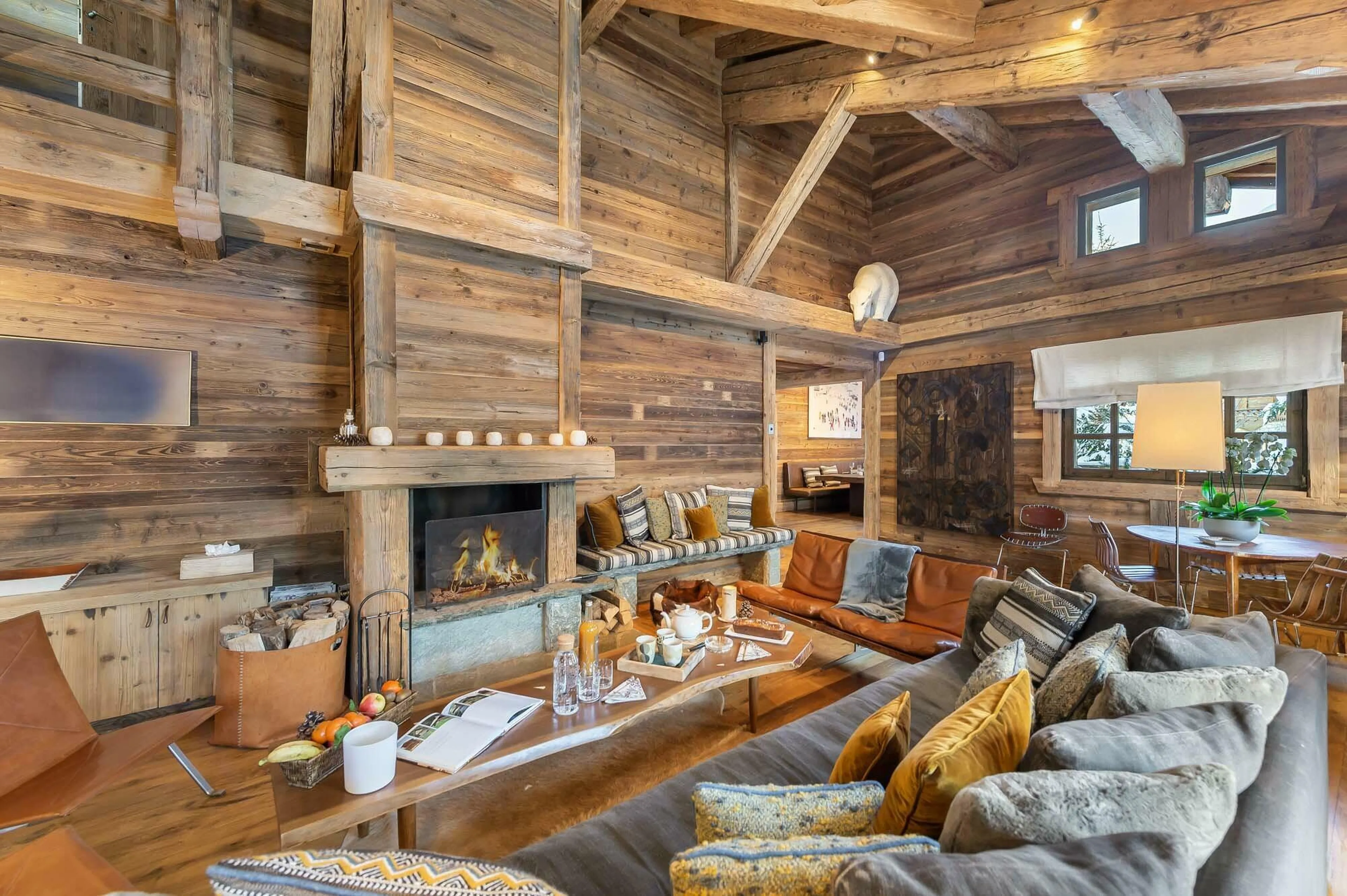 Living area at Chalet Ima in Courchevel 1850