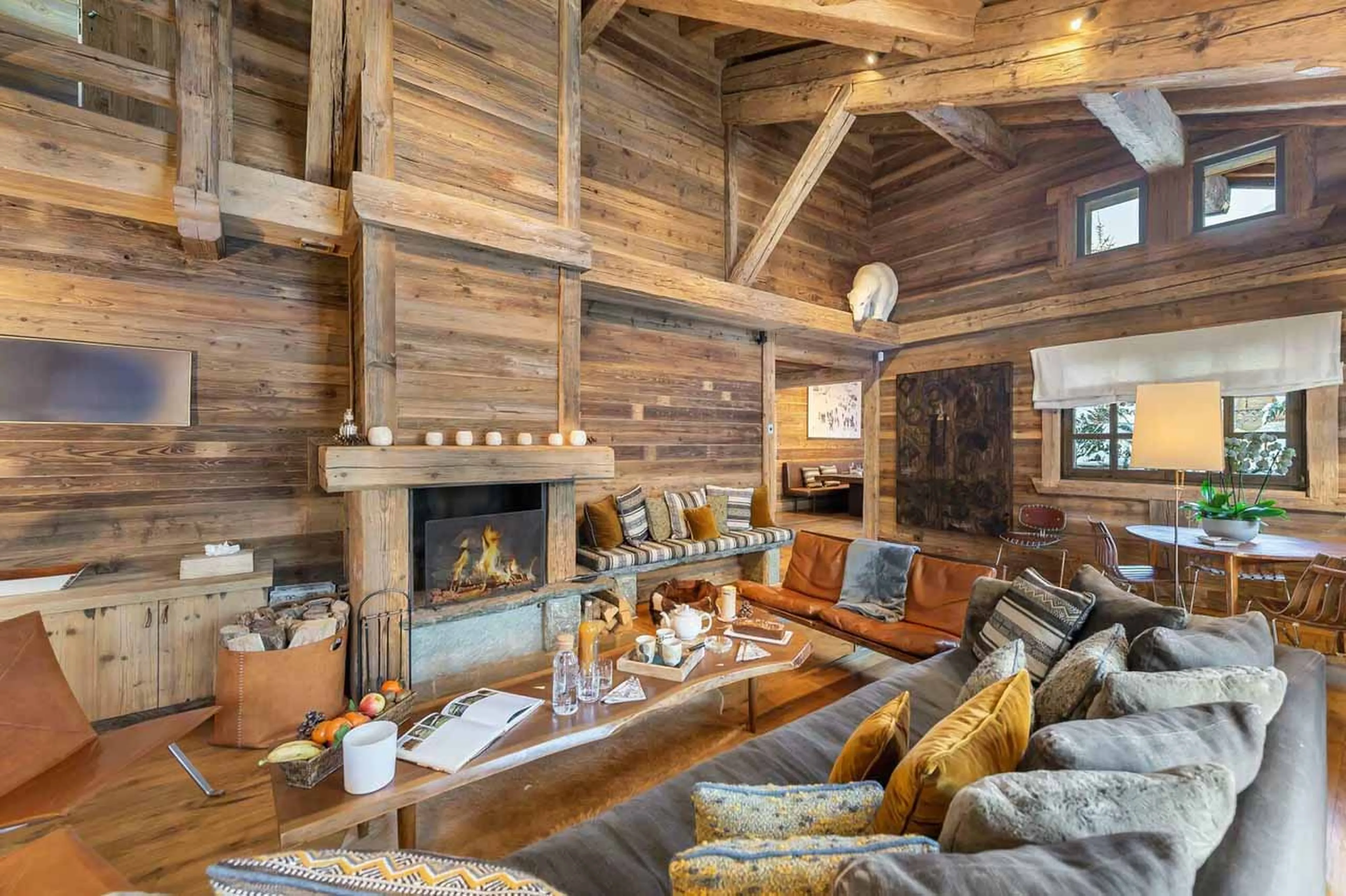 Living area at Chalet Ima in Courchevel 1850