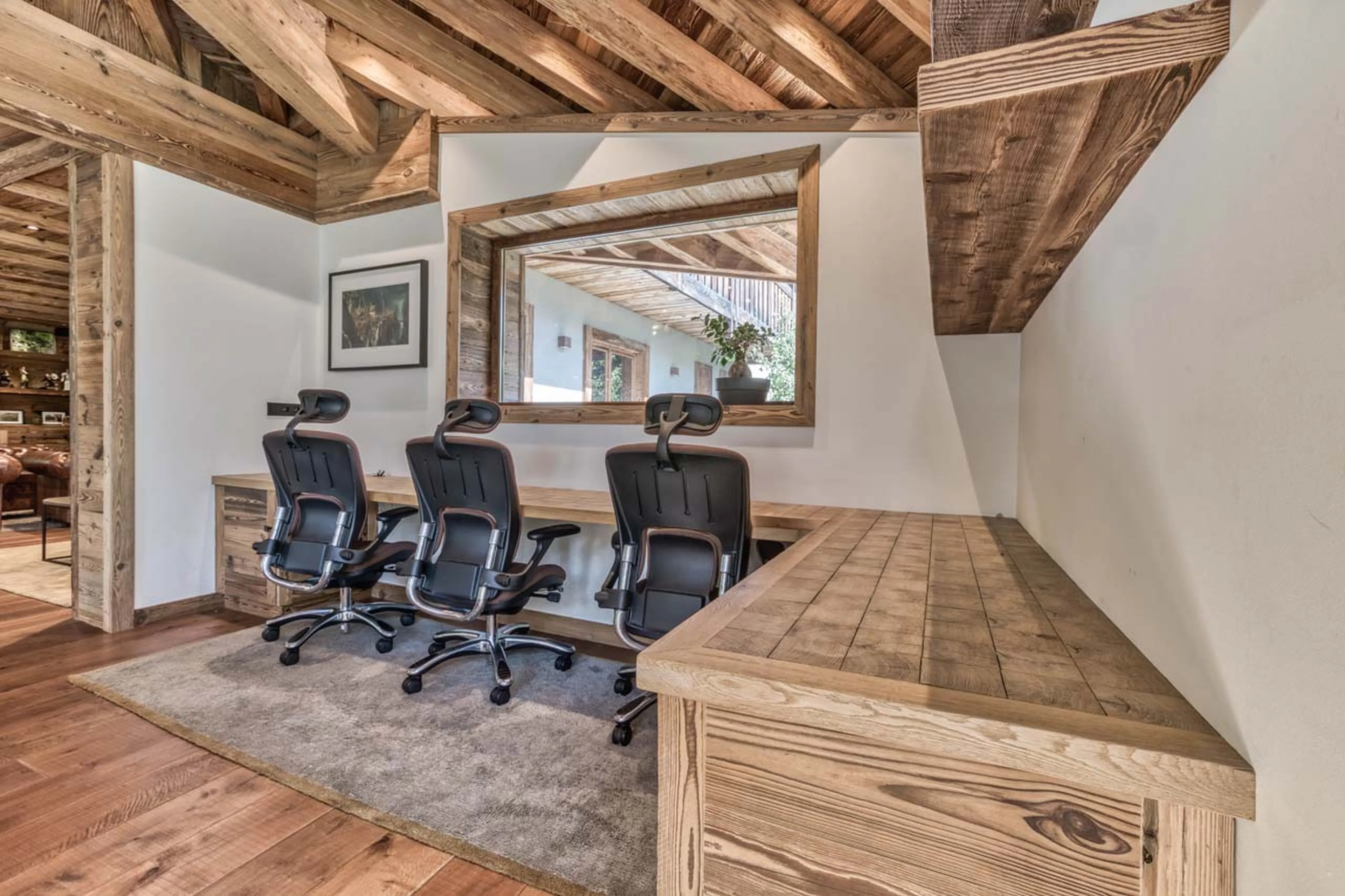 Office space in Chalet Indigo, Chamonix