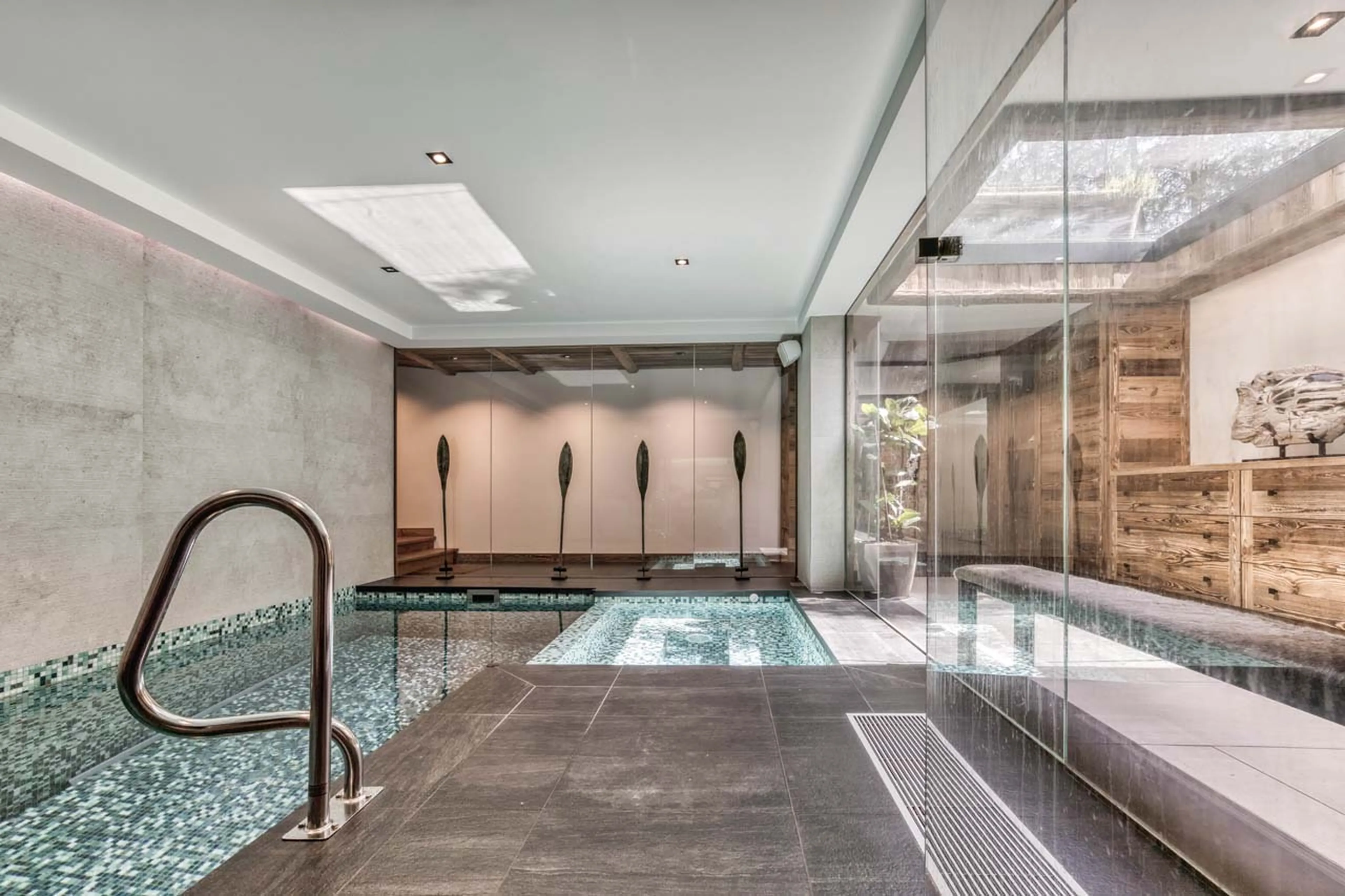 Swimming pool in Chalet Indigo, Chamonix