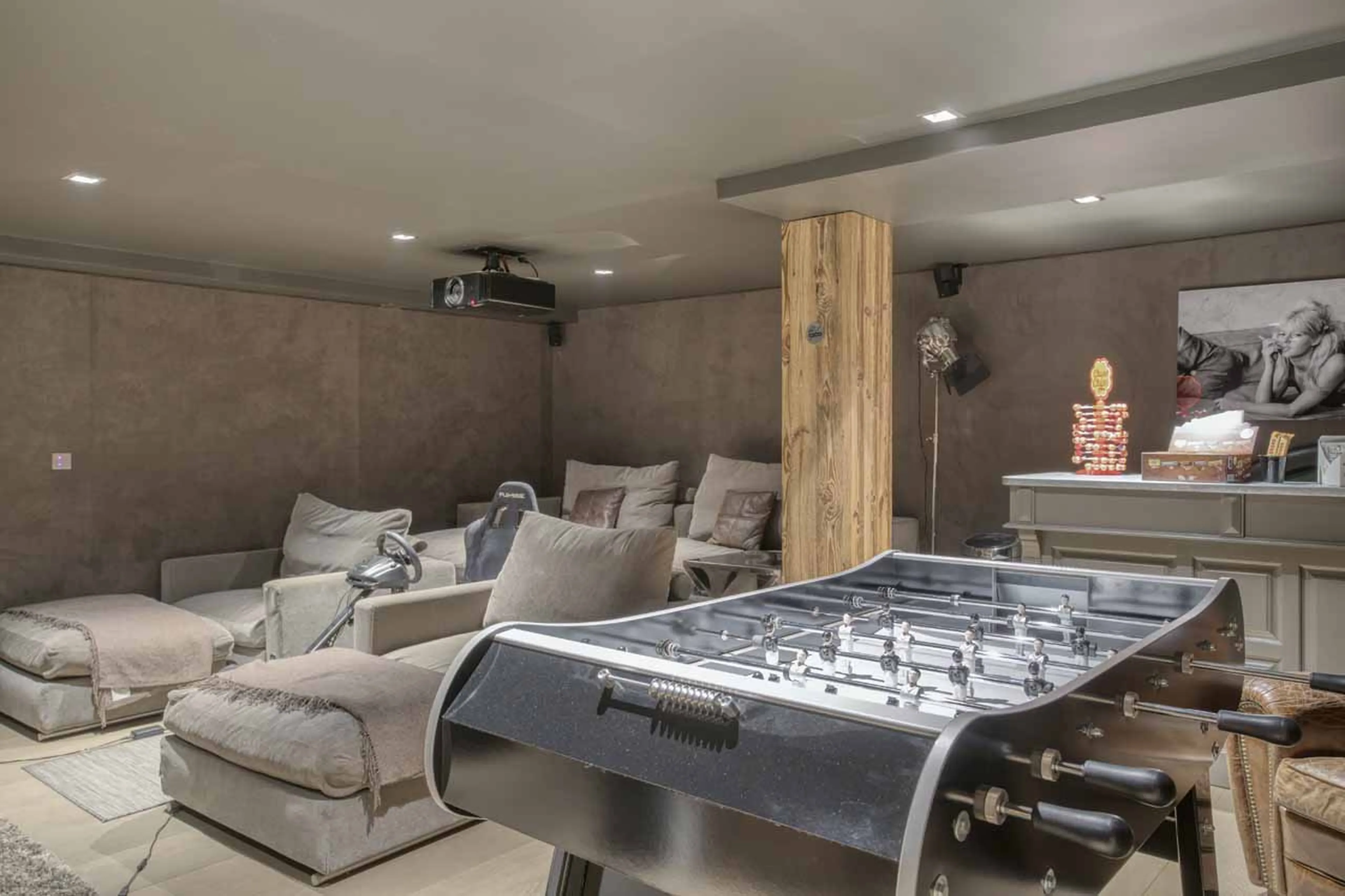 Games room at Chalet Infinity in Megeve