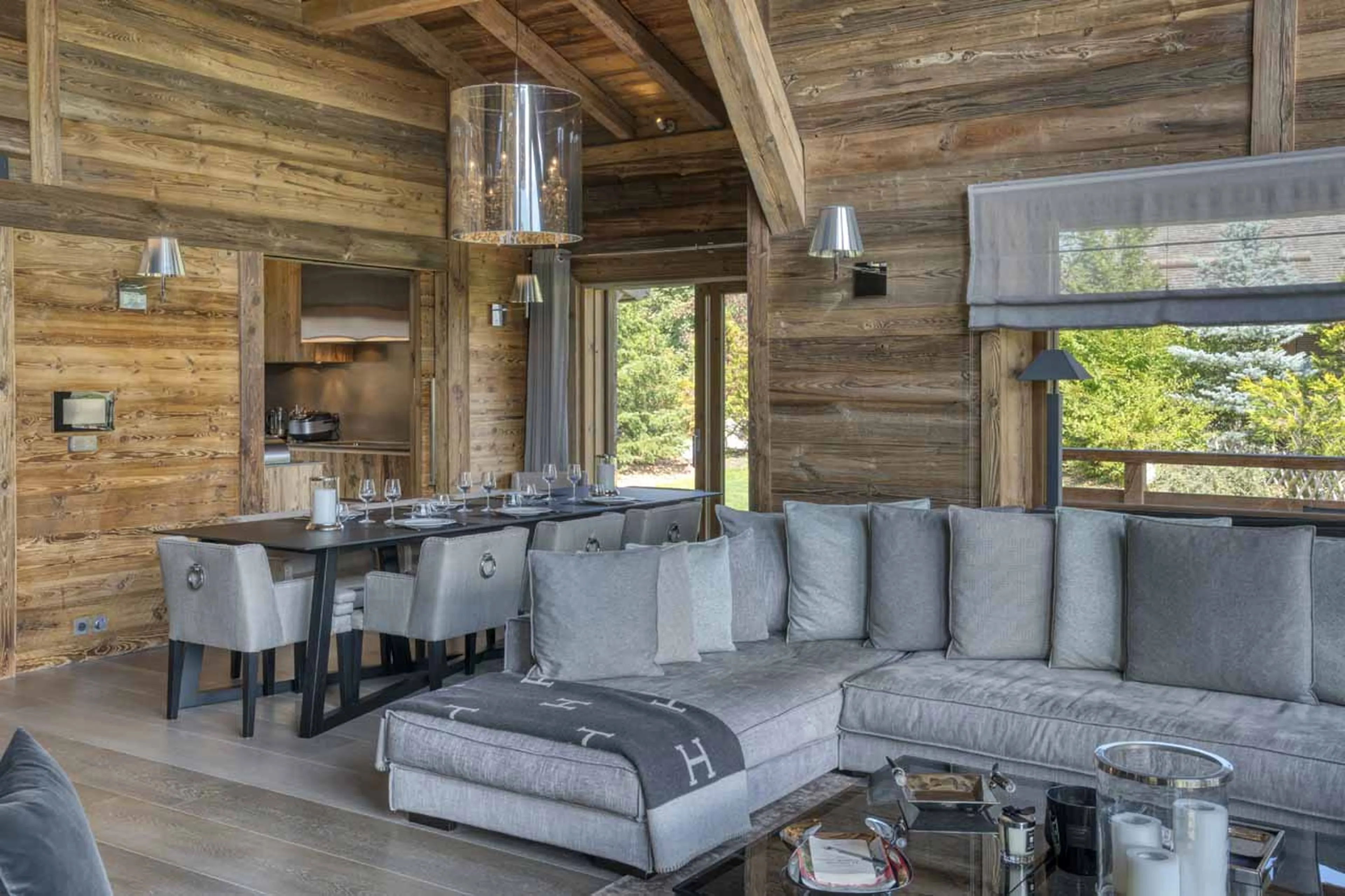 Living and dining area at Chalet Infinity in Megeve