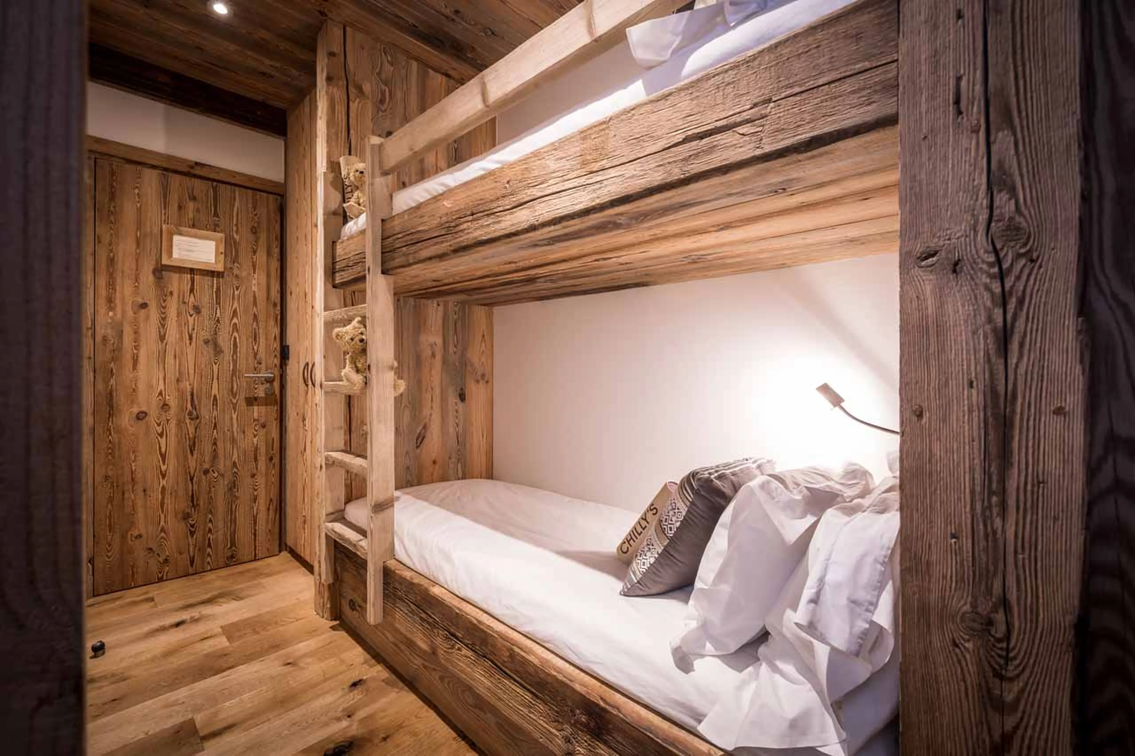 Bunk beds at Chalet Inoko in Val d'Isere