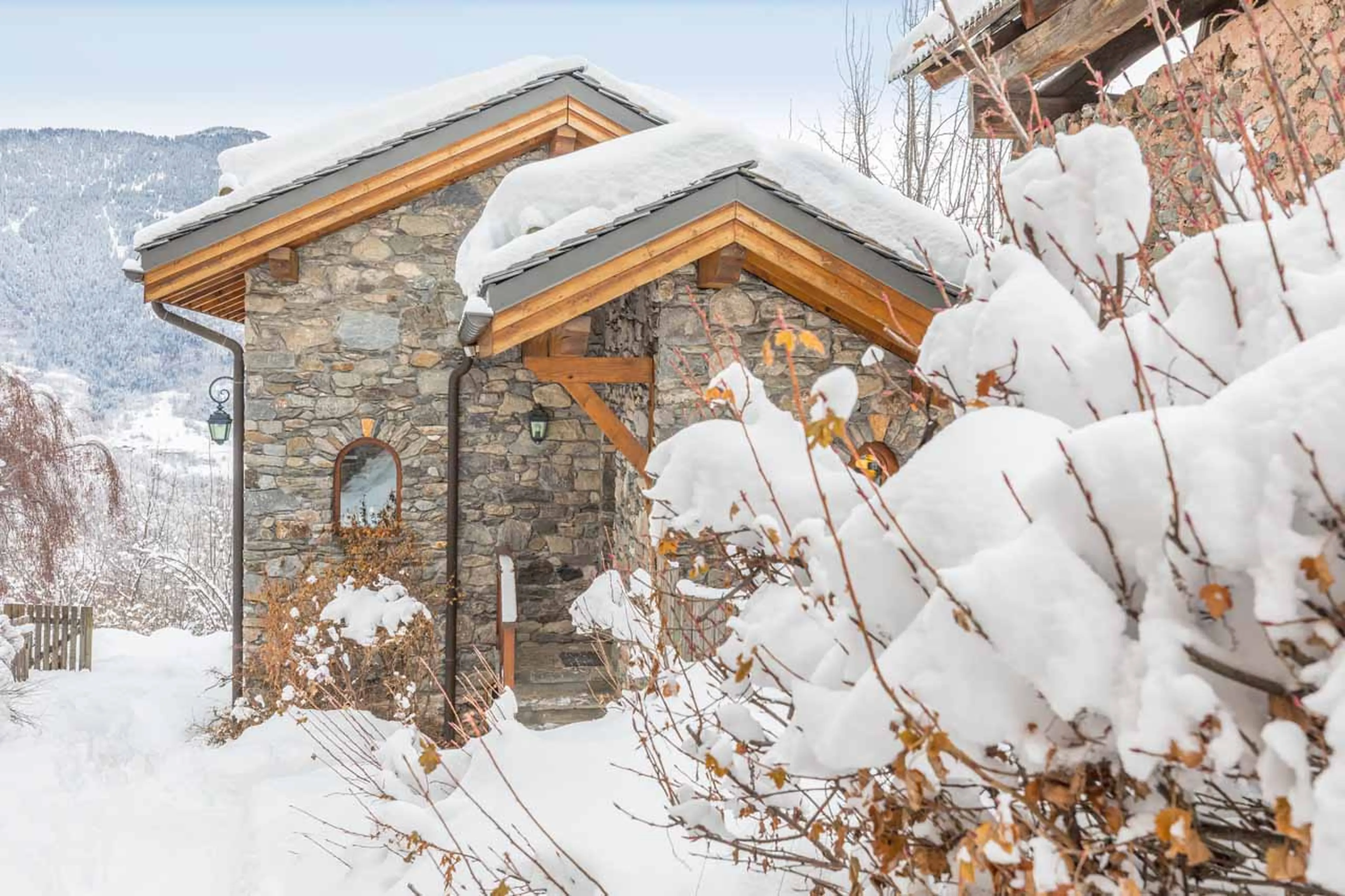 India exterior at Chalet Iona in Meribel