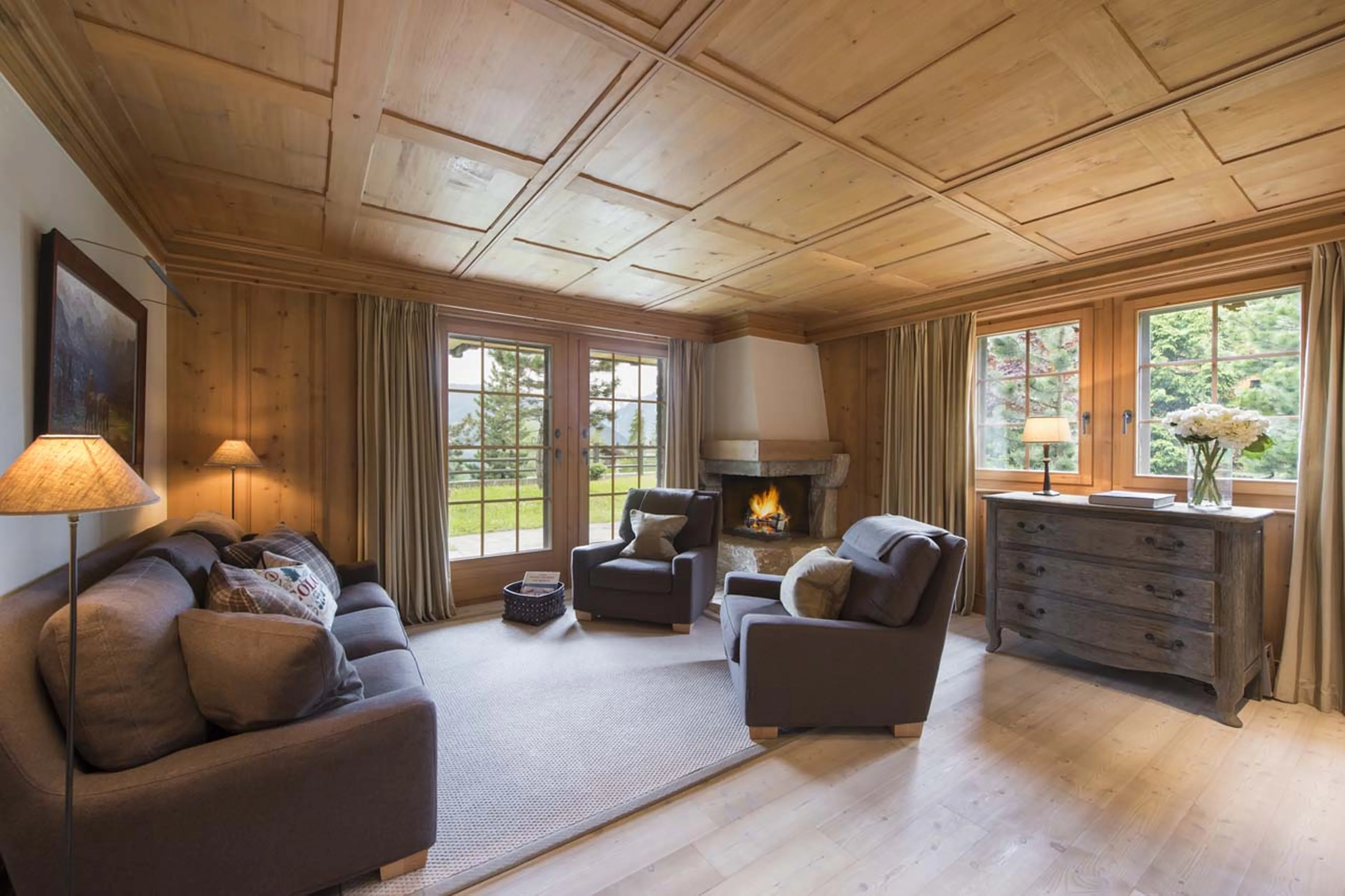 Tv room in Chalet Ivouette in Verbier