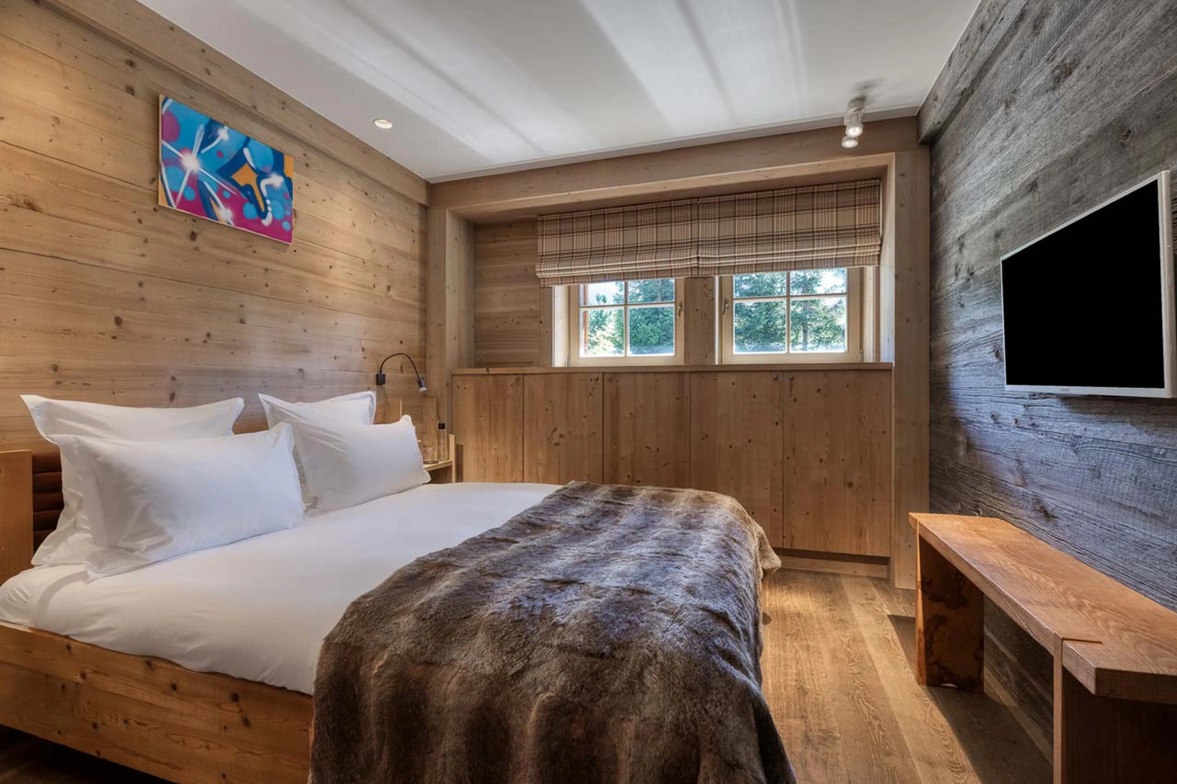 Bedroom six at Chalet Izoard in Megeve