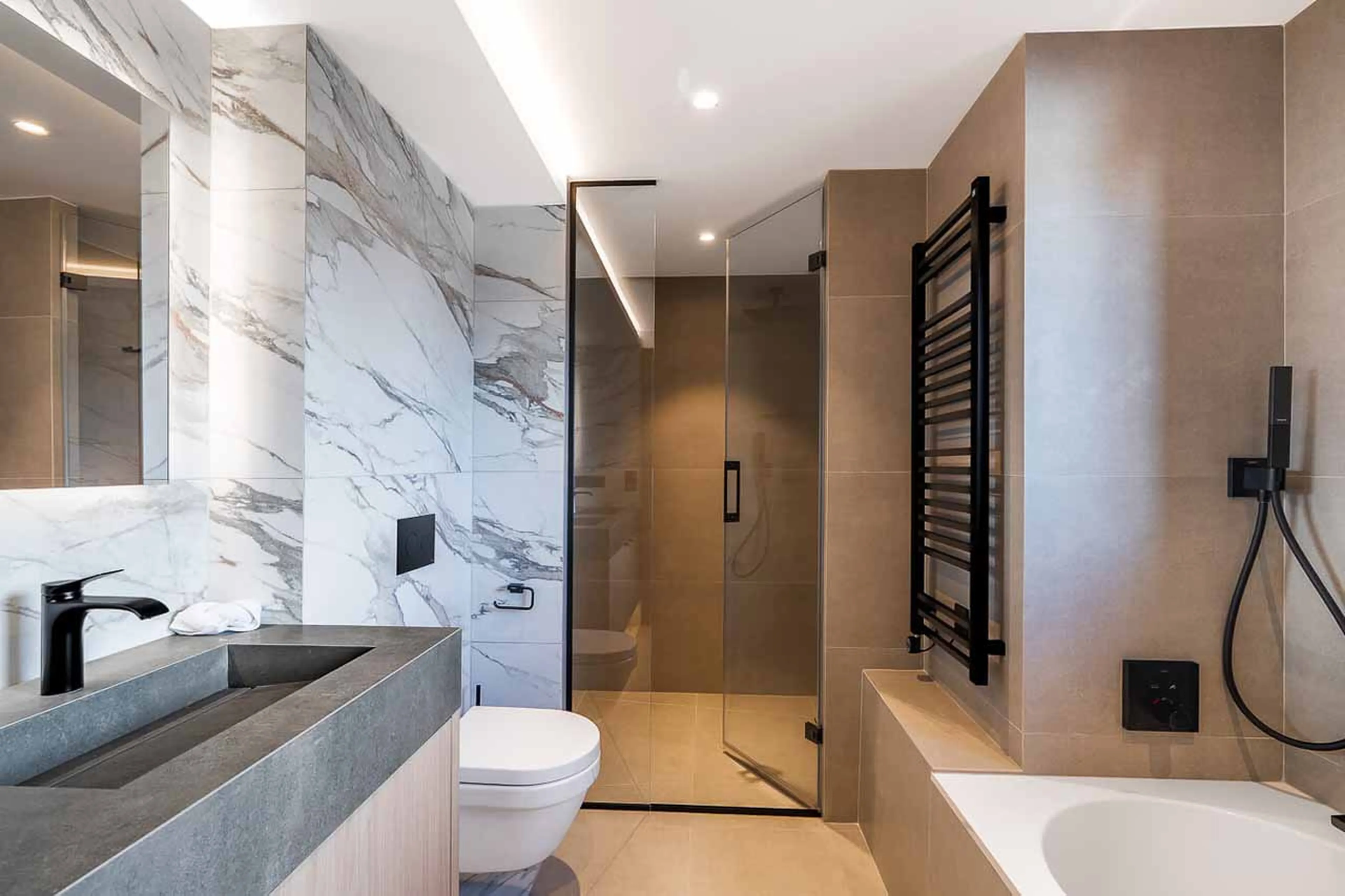 Bedroom 1 en-suite at Chalet J in Meribel