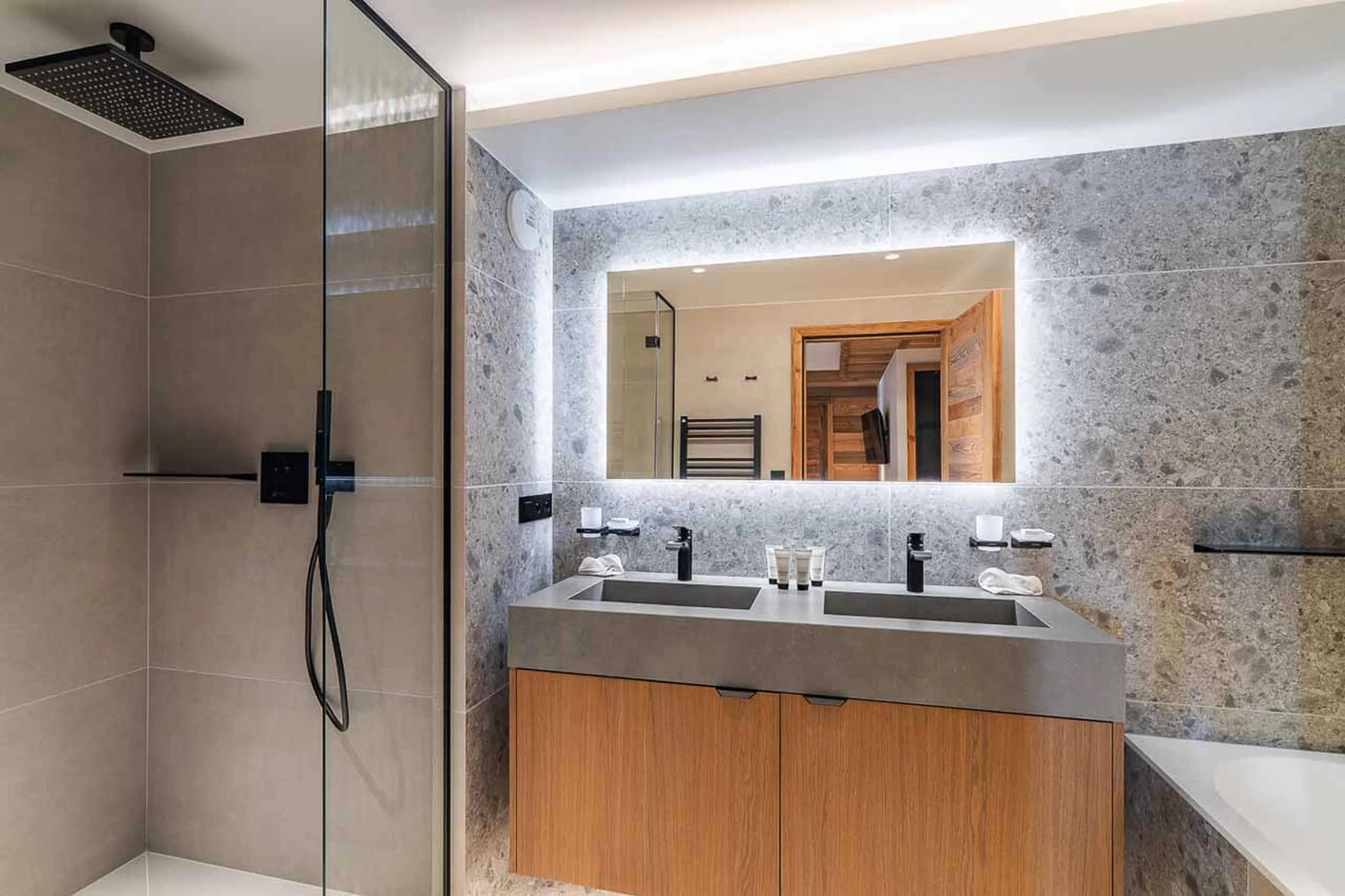 Bedroom 2 en-suite at Chalet J in Meribel