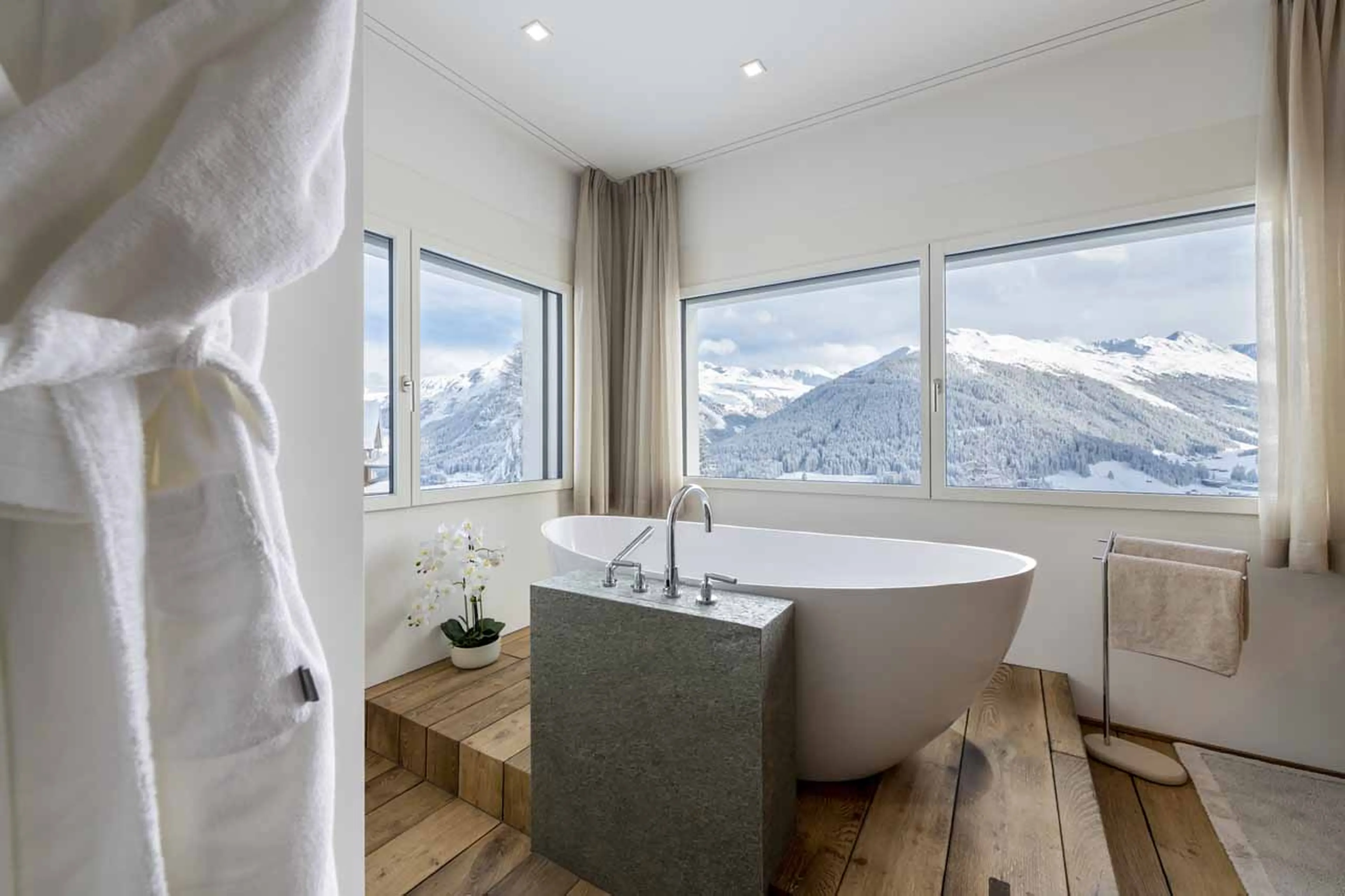 Bathtub views at Chalet Jakobshorn in Davos
