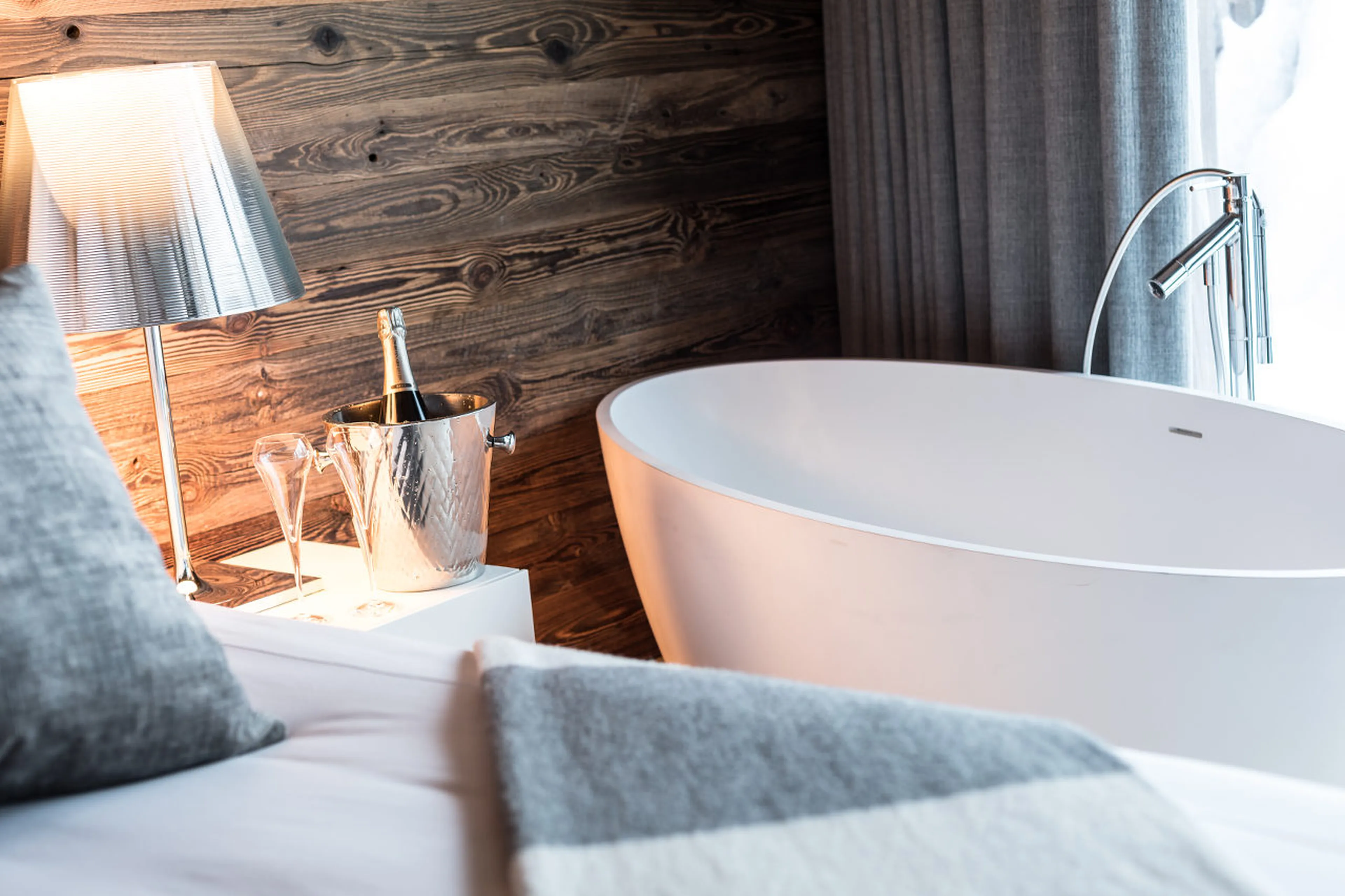 Bathtub in bedroom one at Chalet Joux Plane in Morzine
