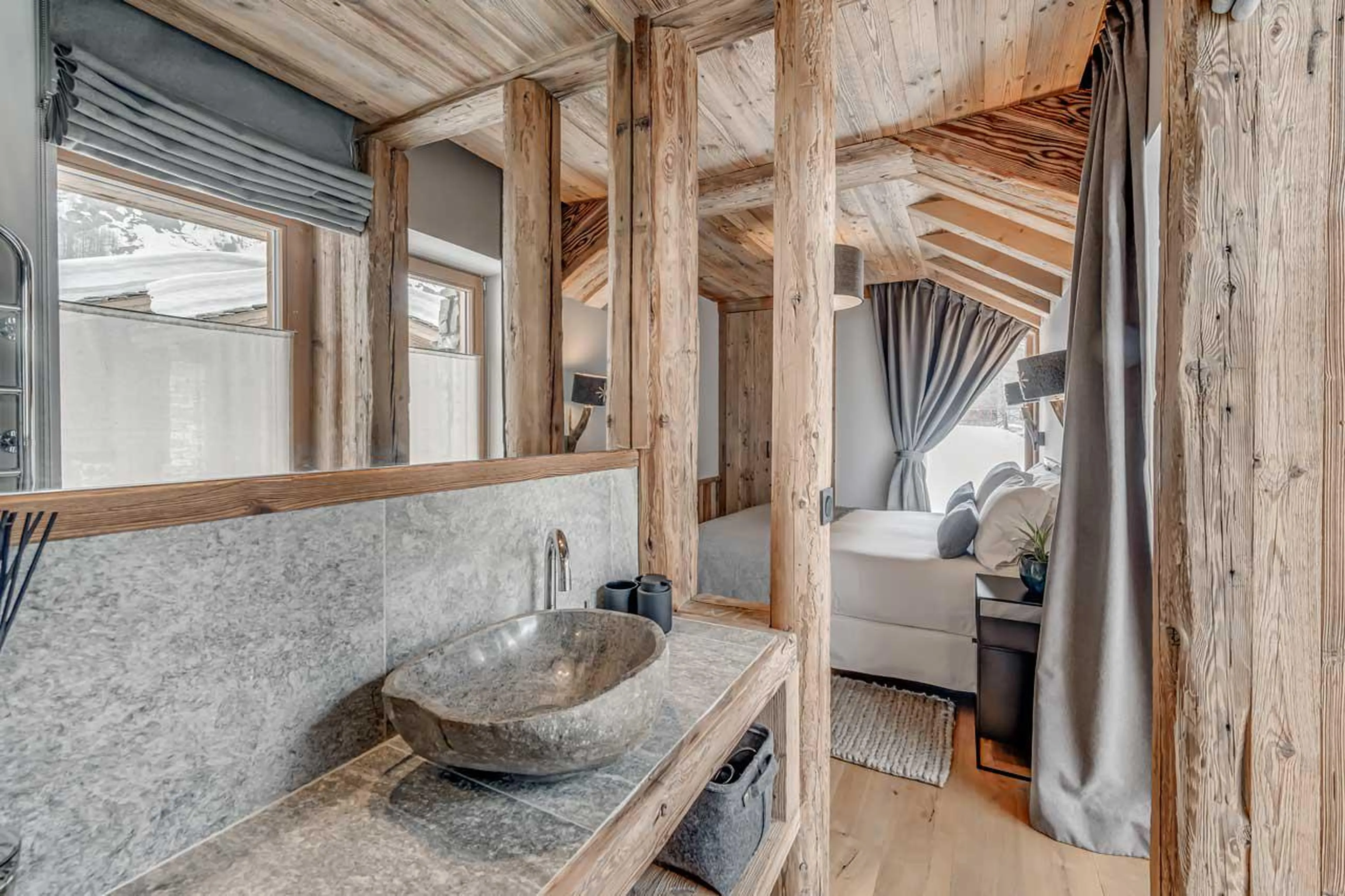 Shower room three Bedroom three at Chalet Juno in Val d'Isere