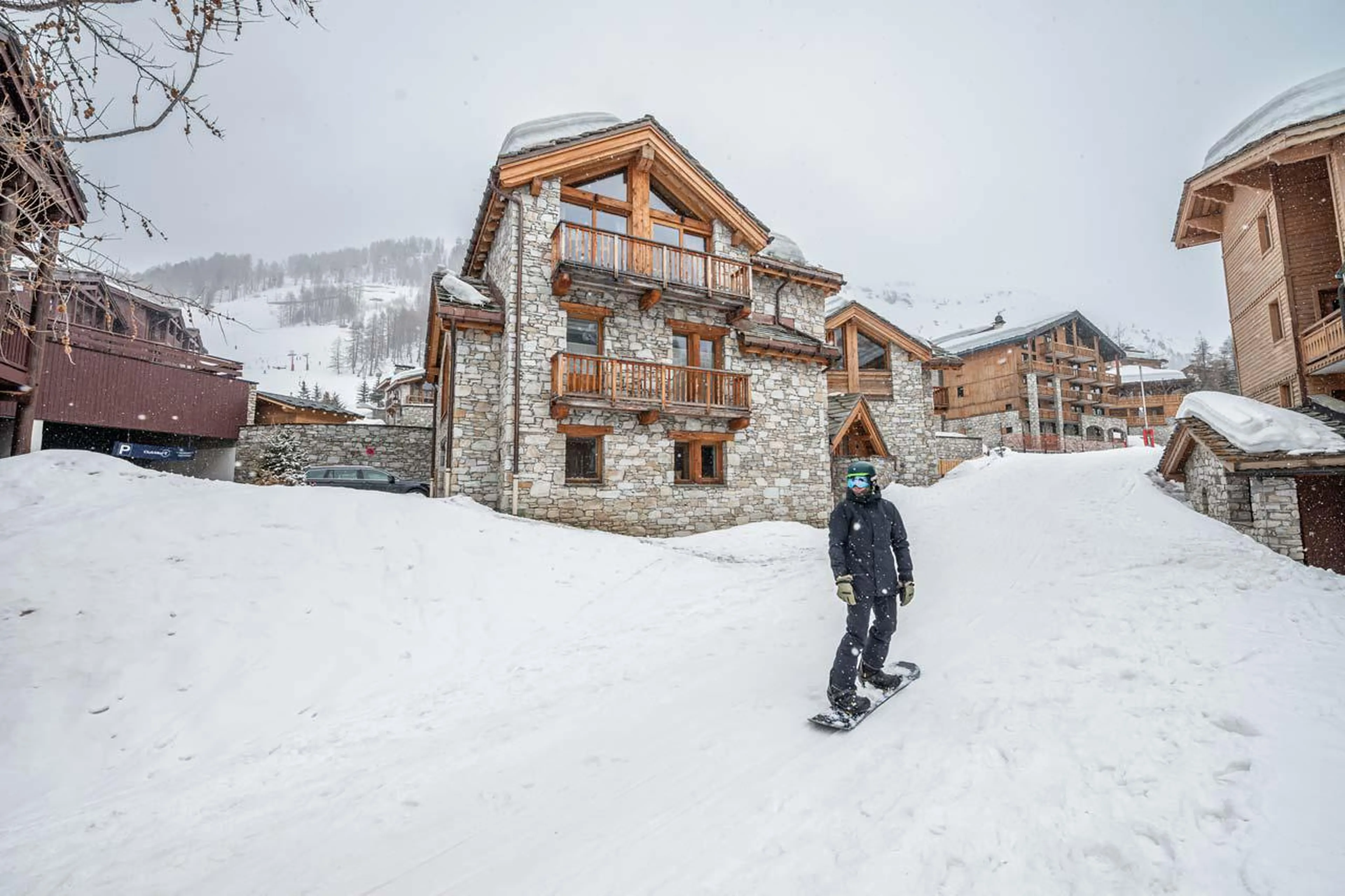 Ski-in/ski-out chalet in Val d'Isere