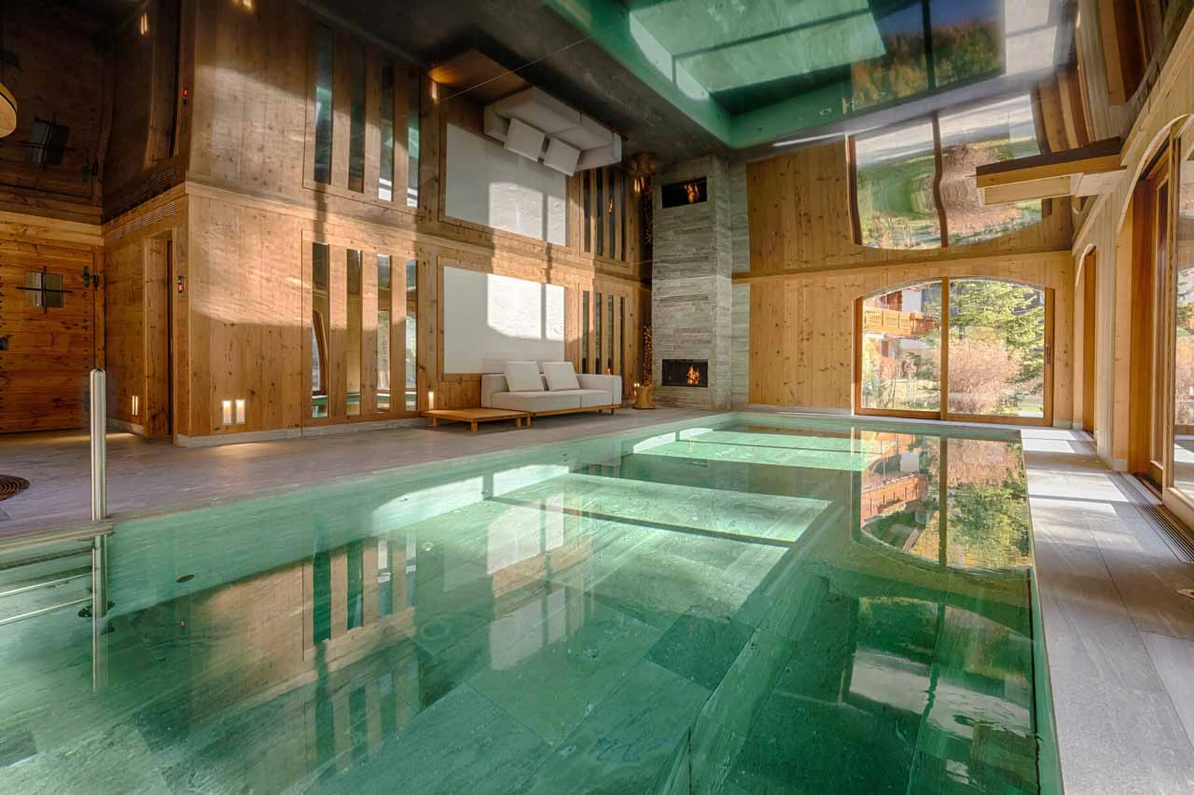 Spa pool at Chalet Kemaura in Zermatt