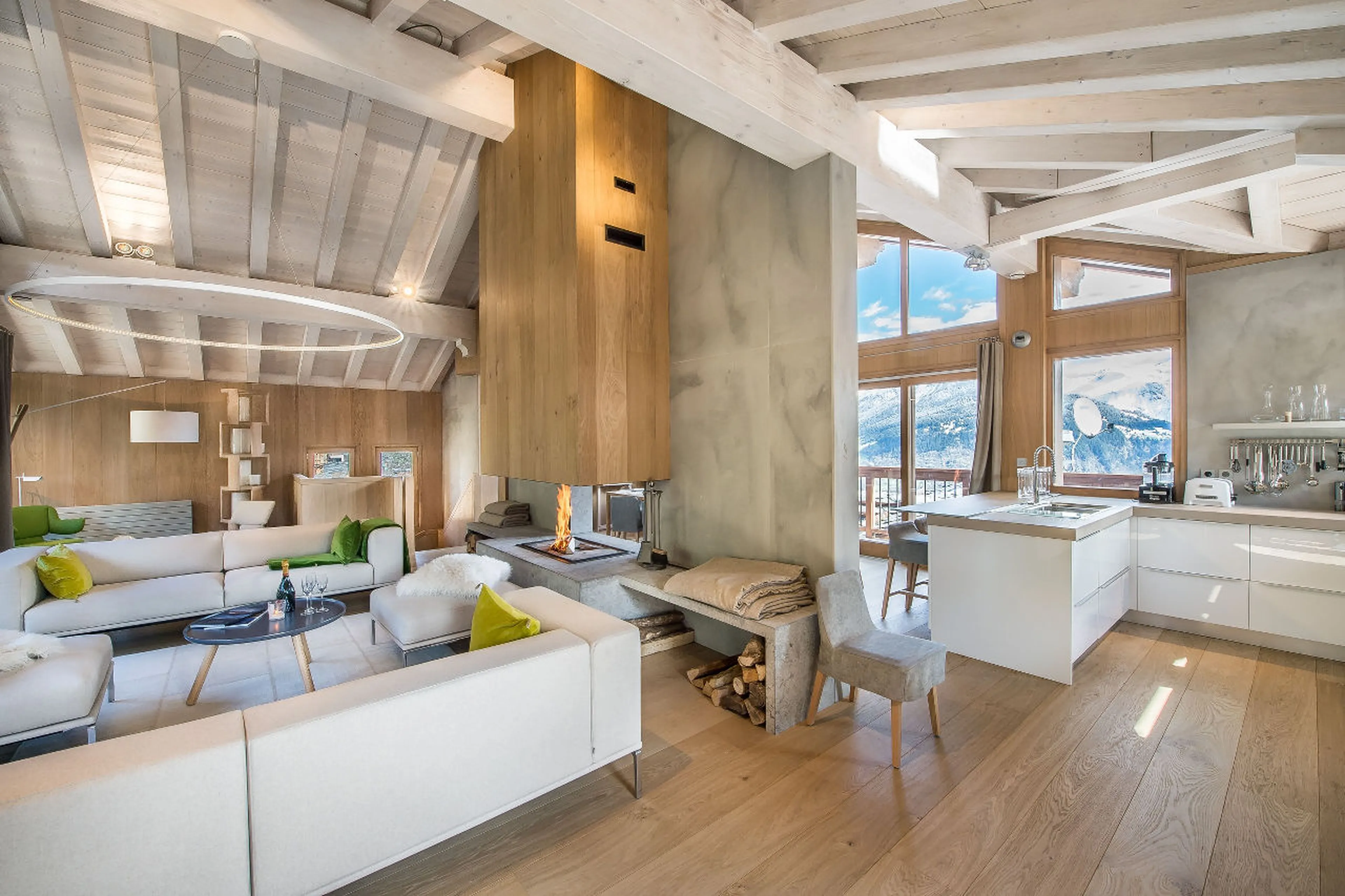 Spacious living area of Chalet Kibo in Courchevel 1550