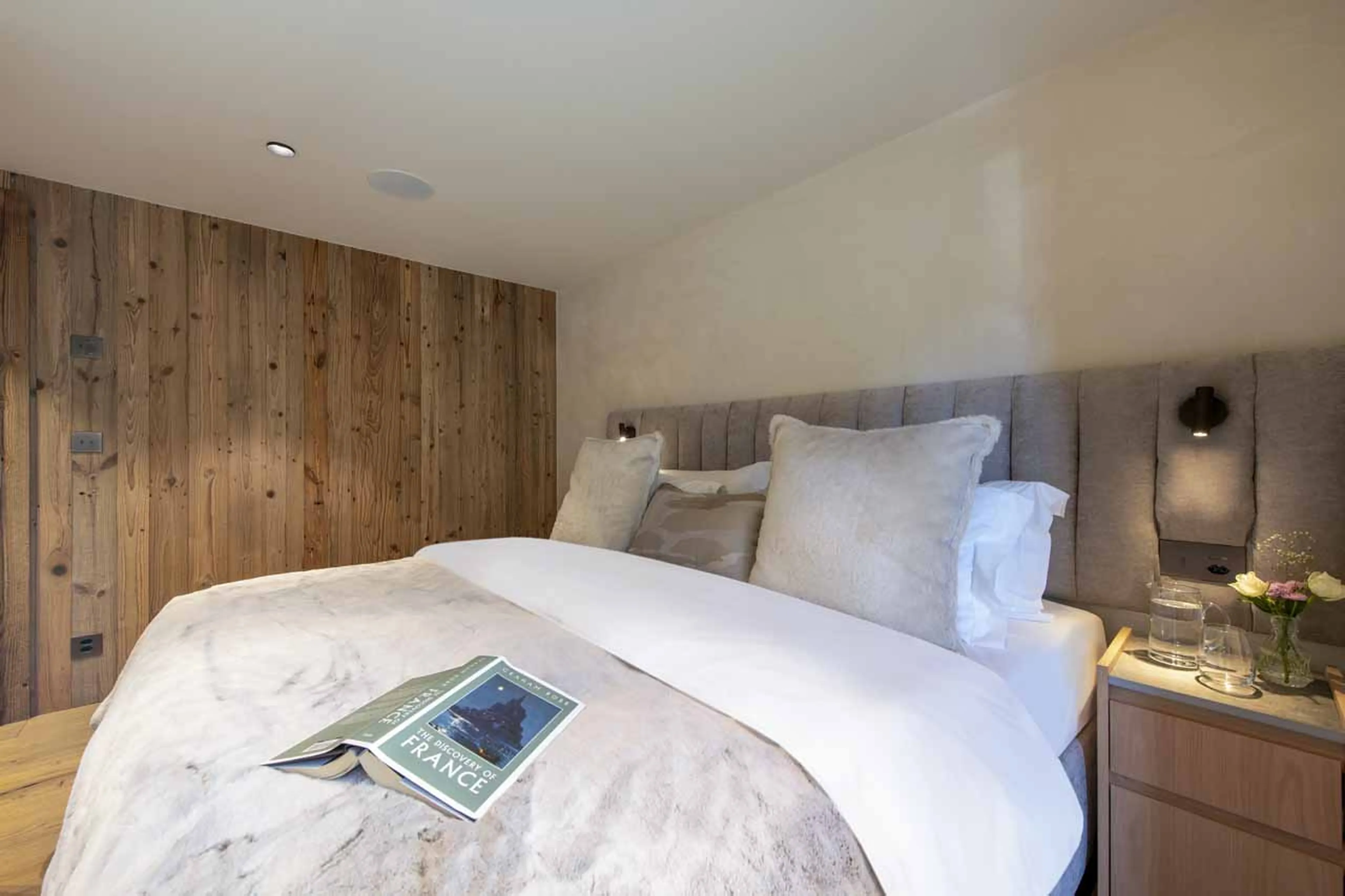 Double bedroom in Chalet Kitsilano, Verbier