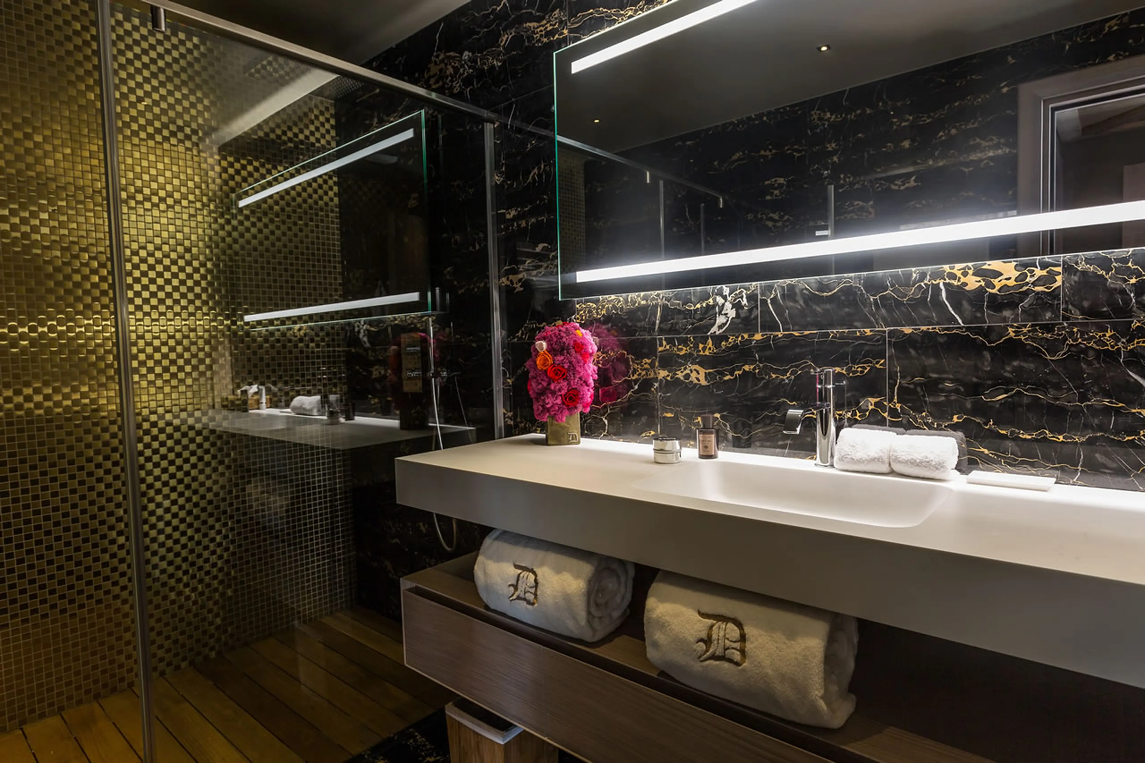 Suite 1, en suite shower room on third floor of Chalet La Datcha in Val Thorens