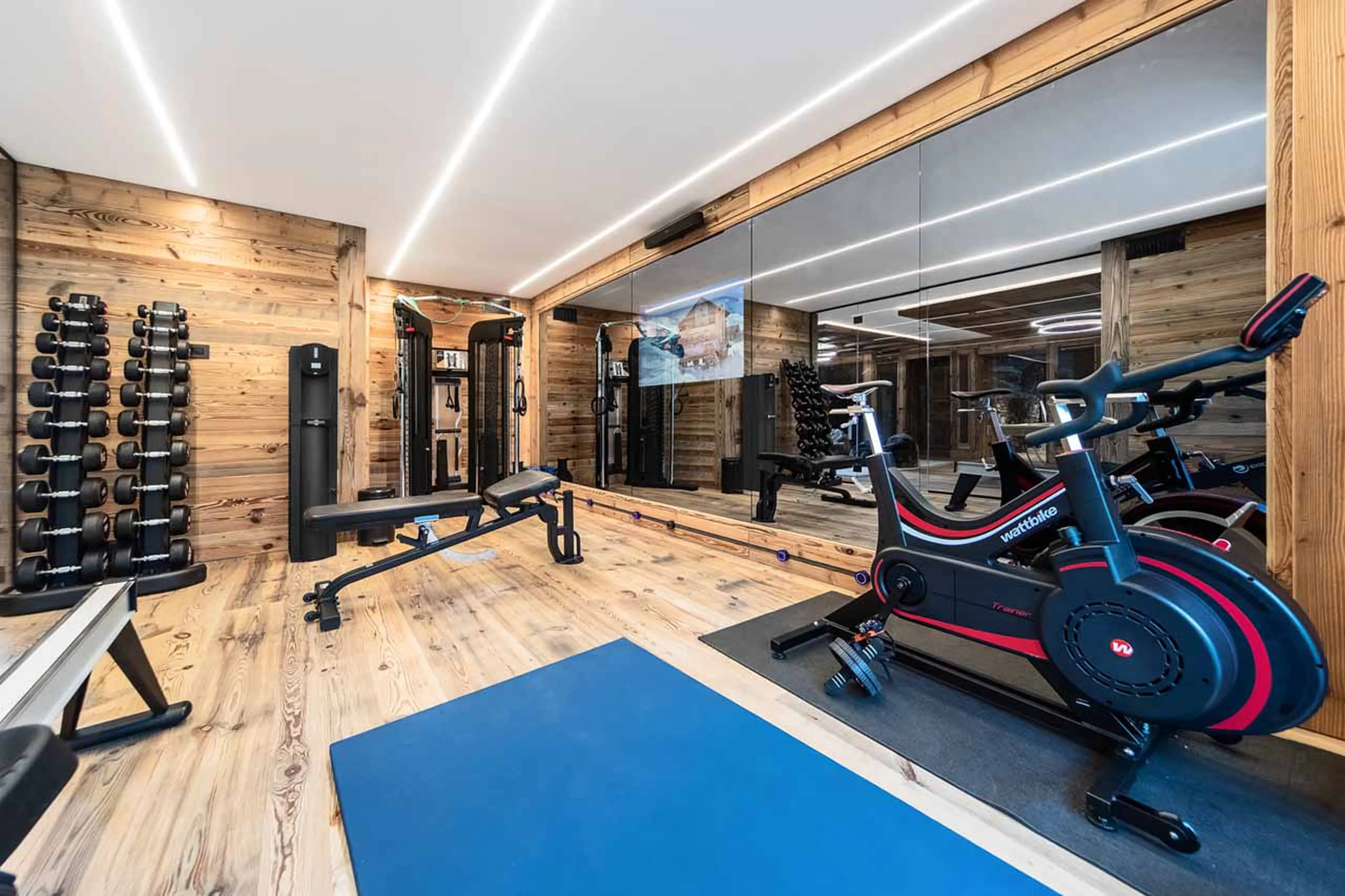 Gym at Chalet La Fenice in Breuil-Cervinia