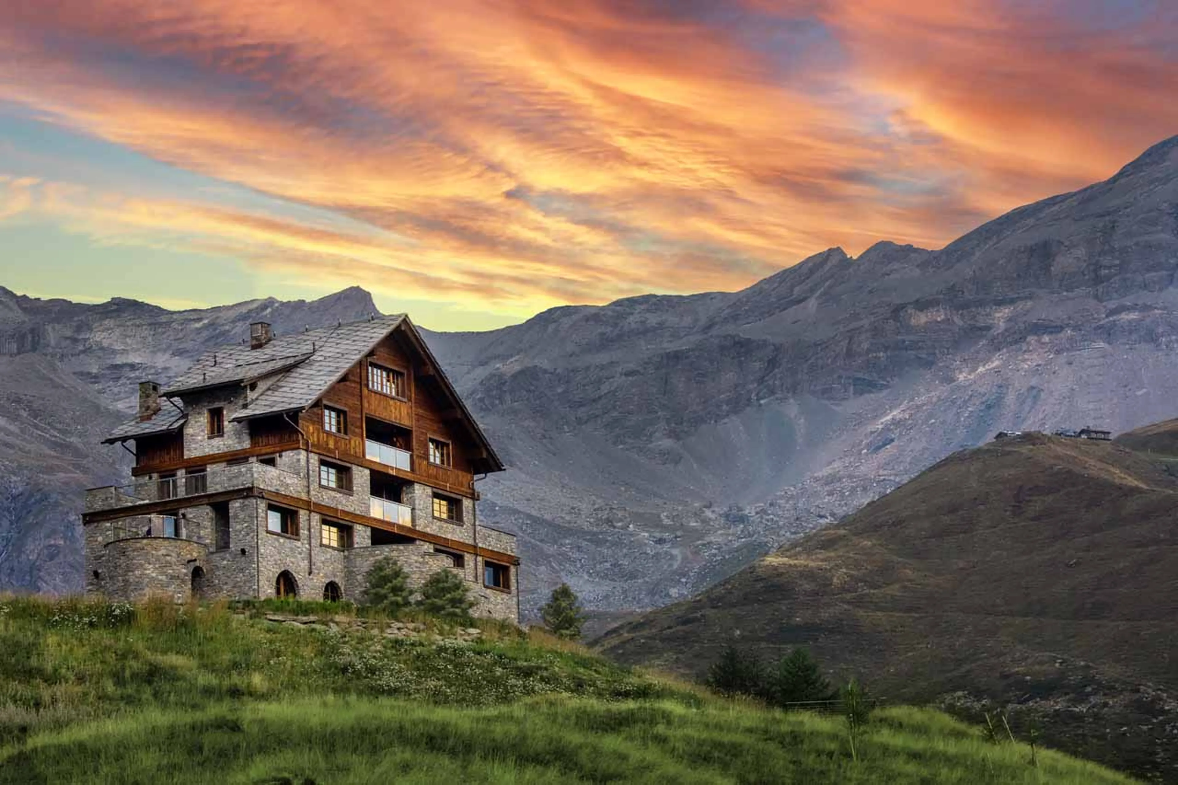 Private Chalet La Fenice in Breuil-Cervinia