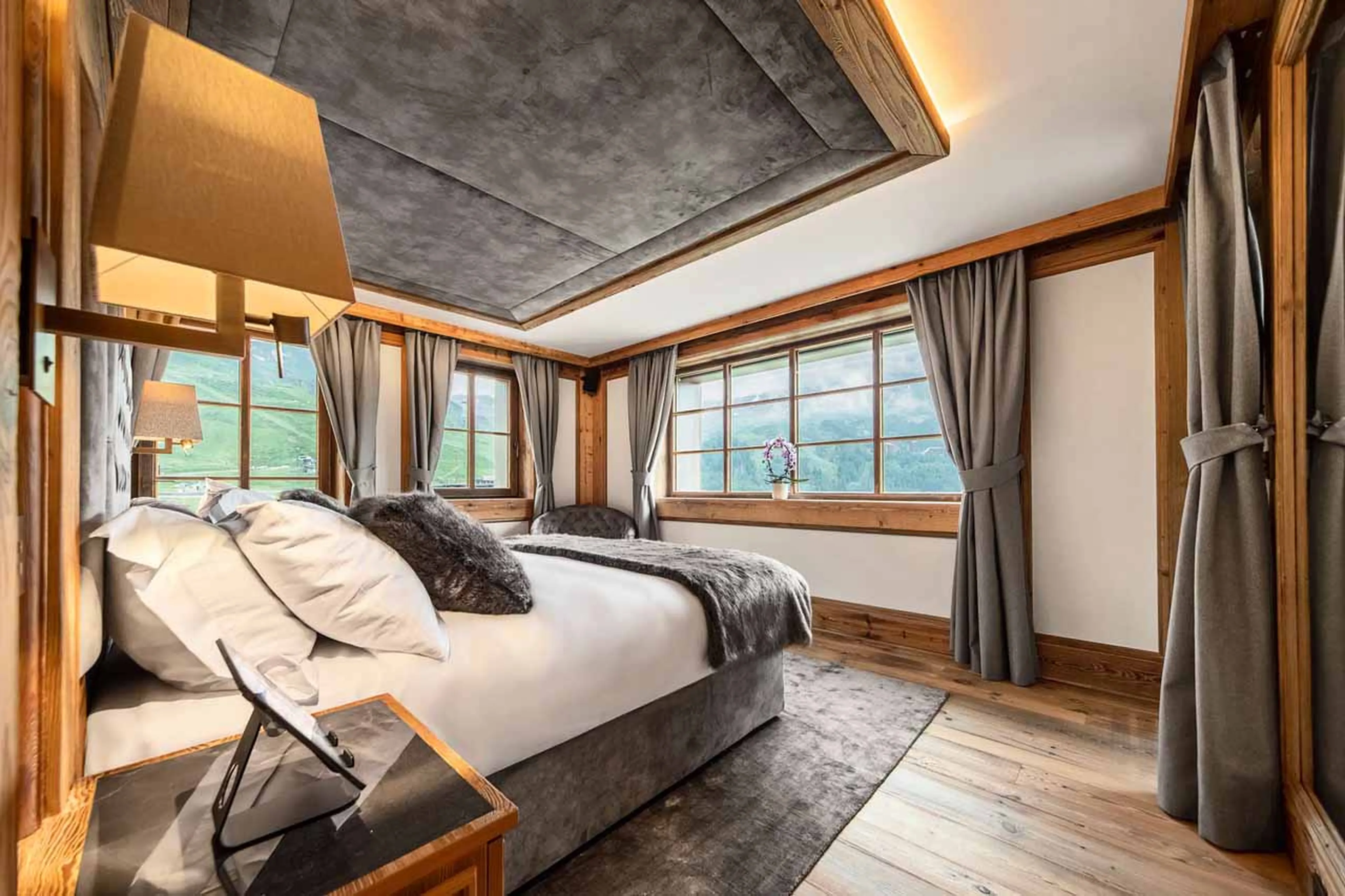 Terrace access at Chalet La Fenice in Breuil-Cervinia