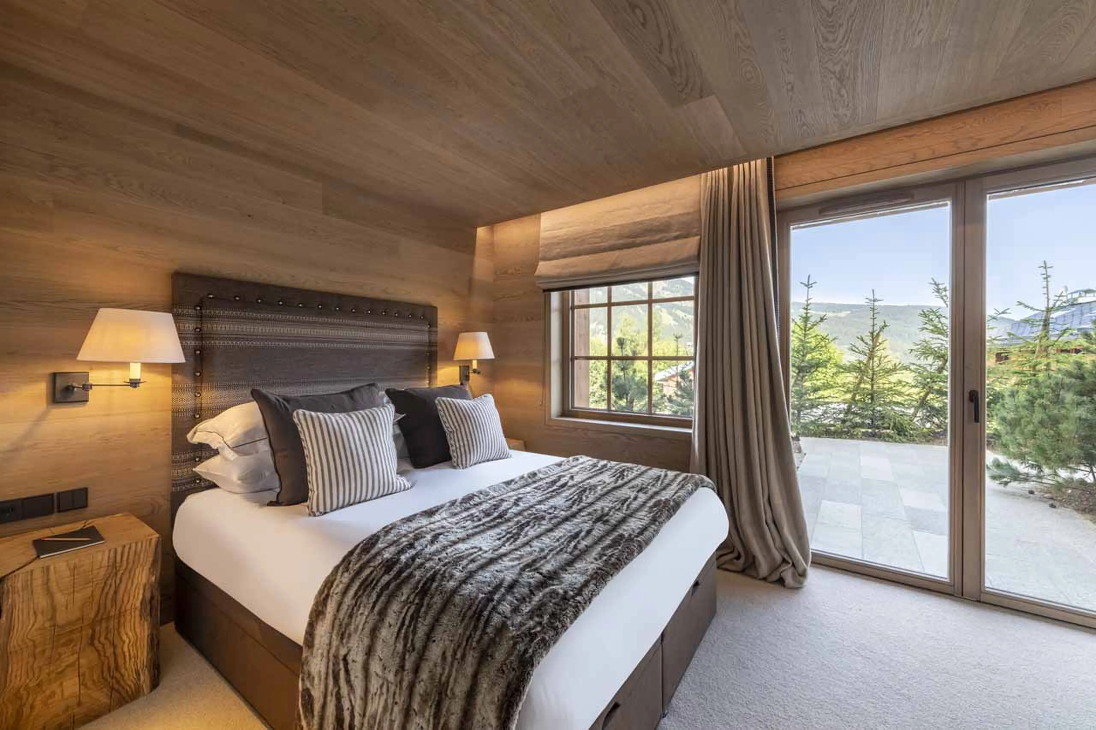 Bedroom six at Chalet La Loze in Meribel