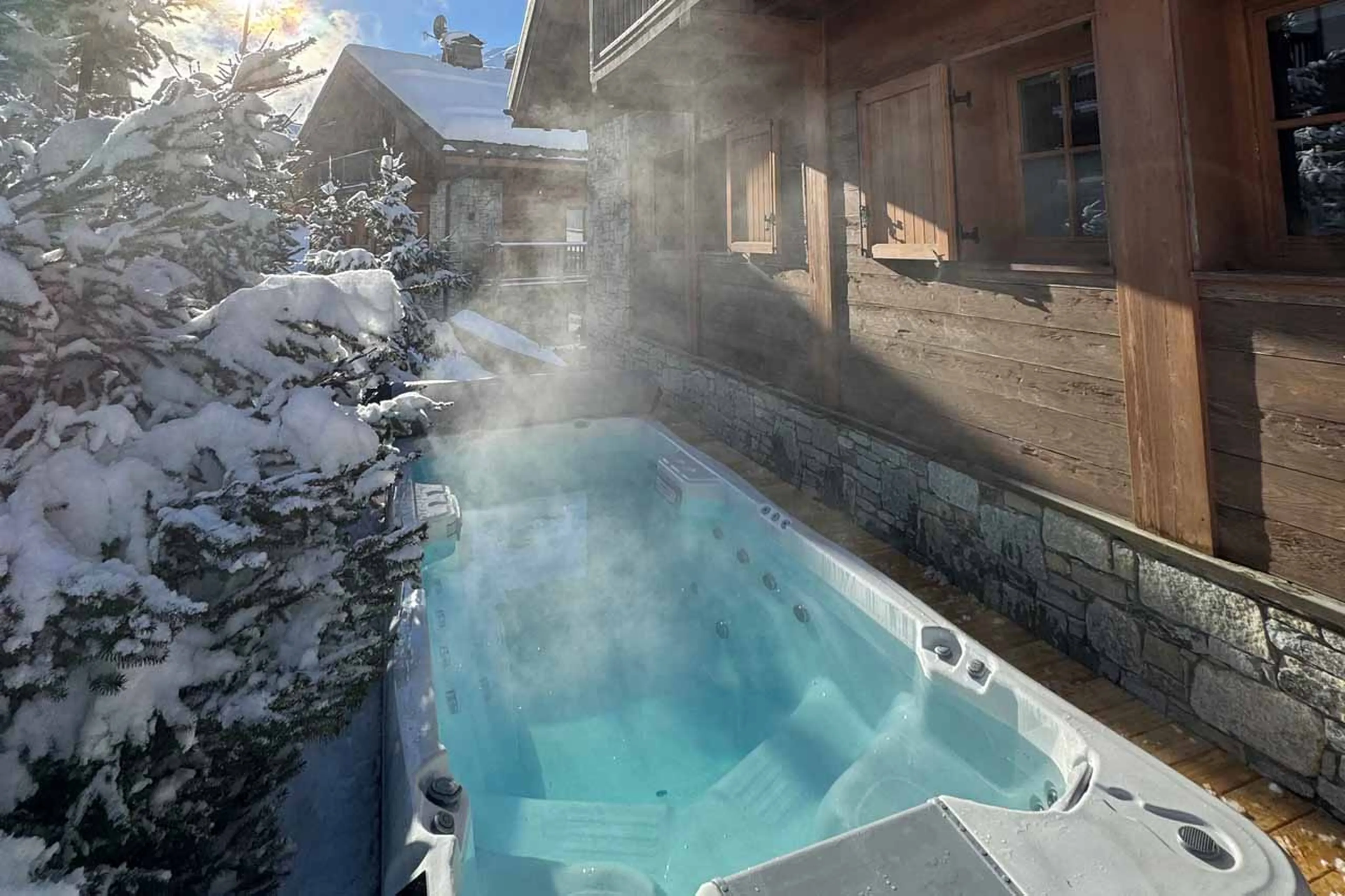 Hot tub at Chalet La Loze in Meribel