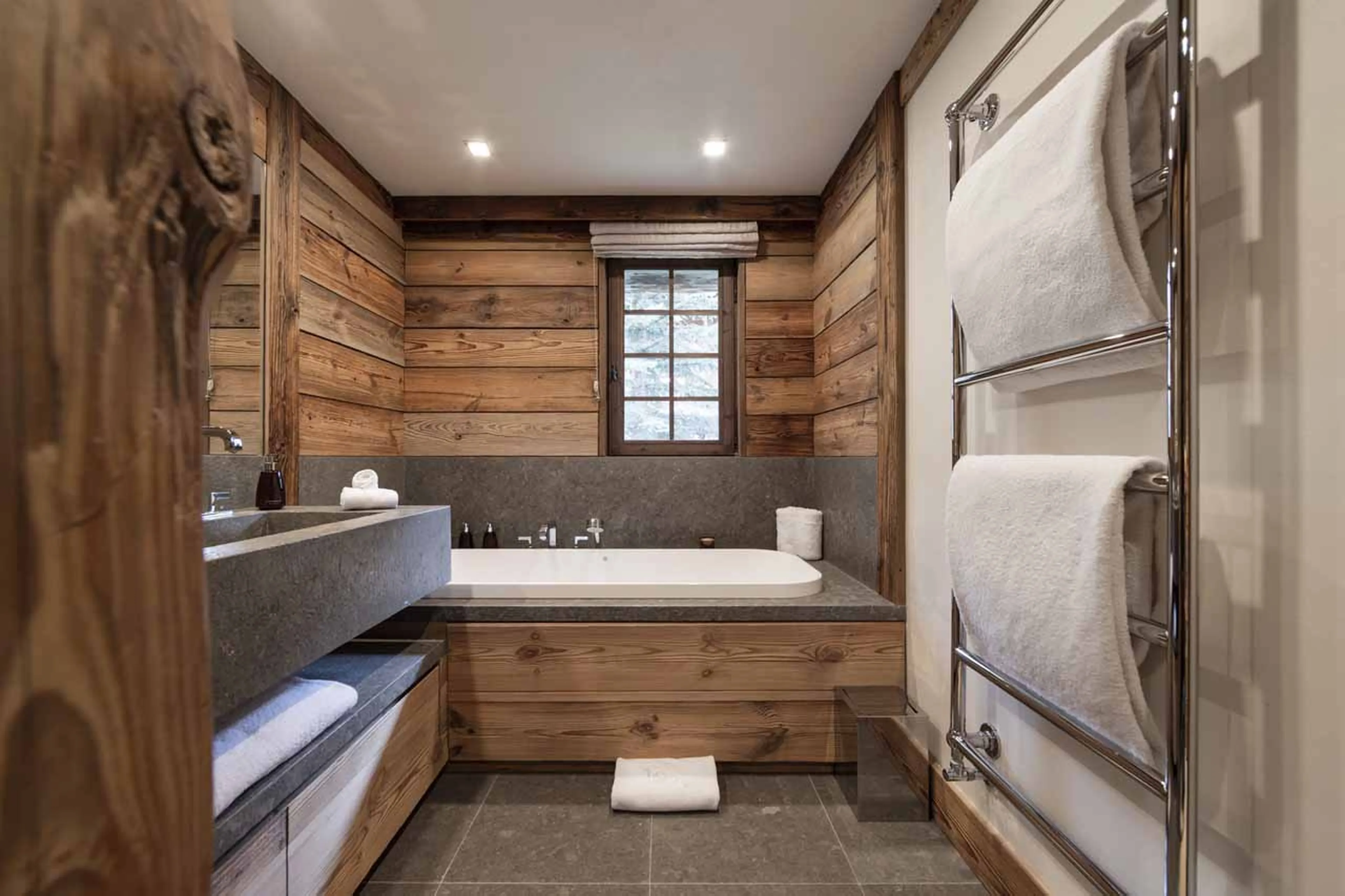 Bedroom 3 en-suite at Chalet La Reserve in Val d'Isere