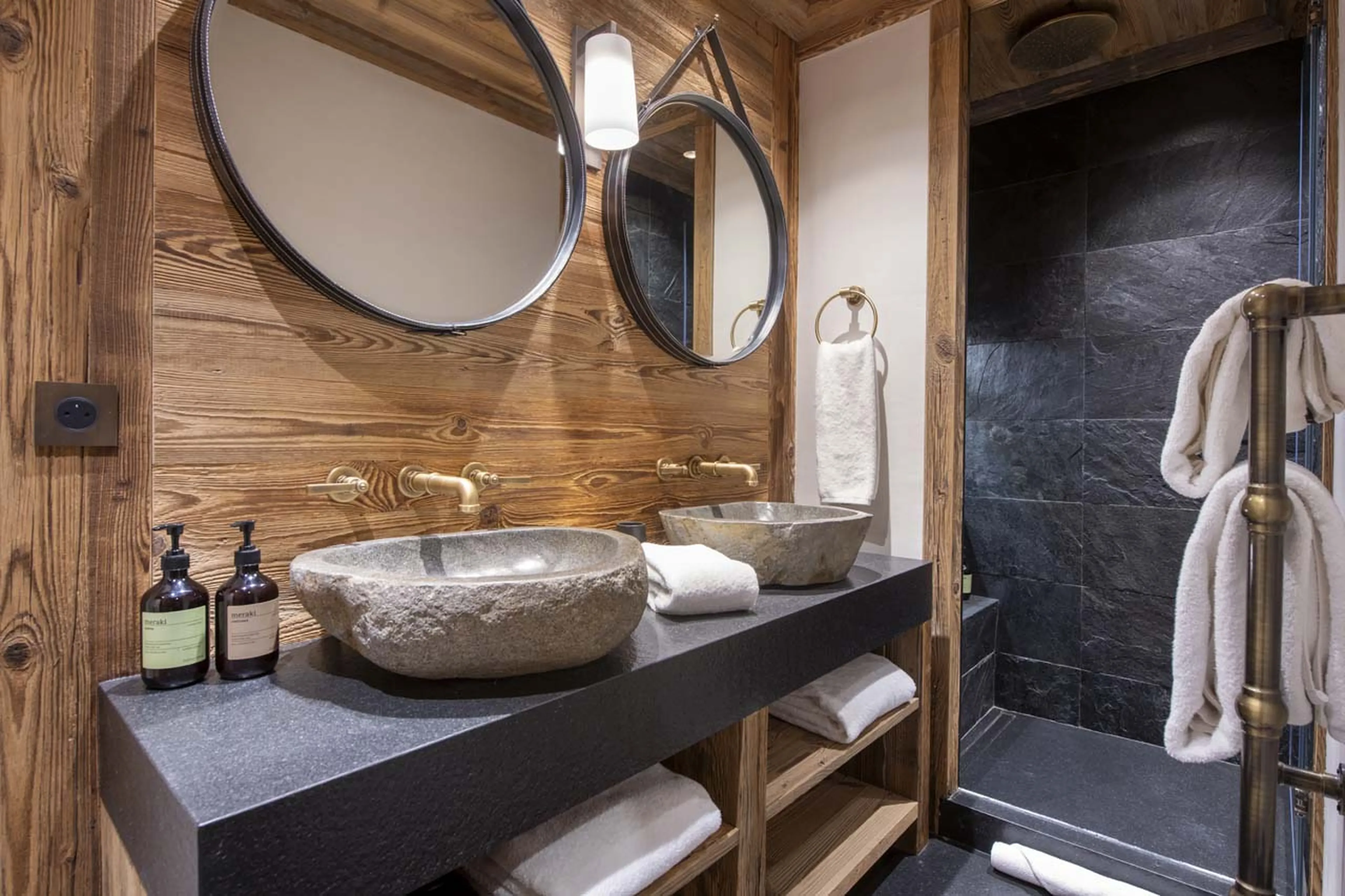 Shower room in Chalet La Taniere, Meribel