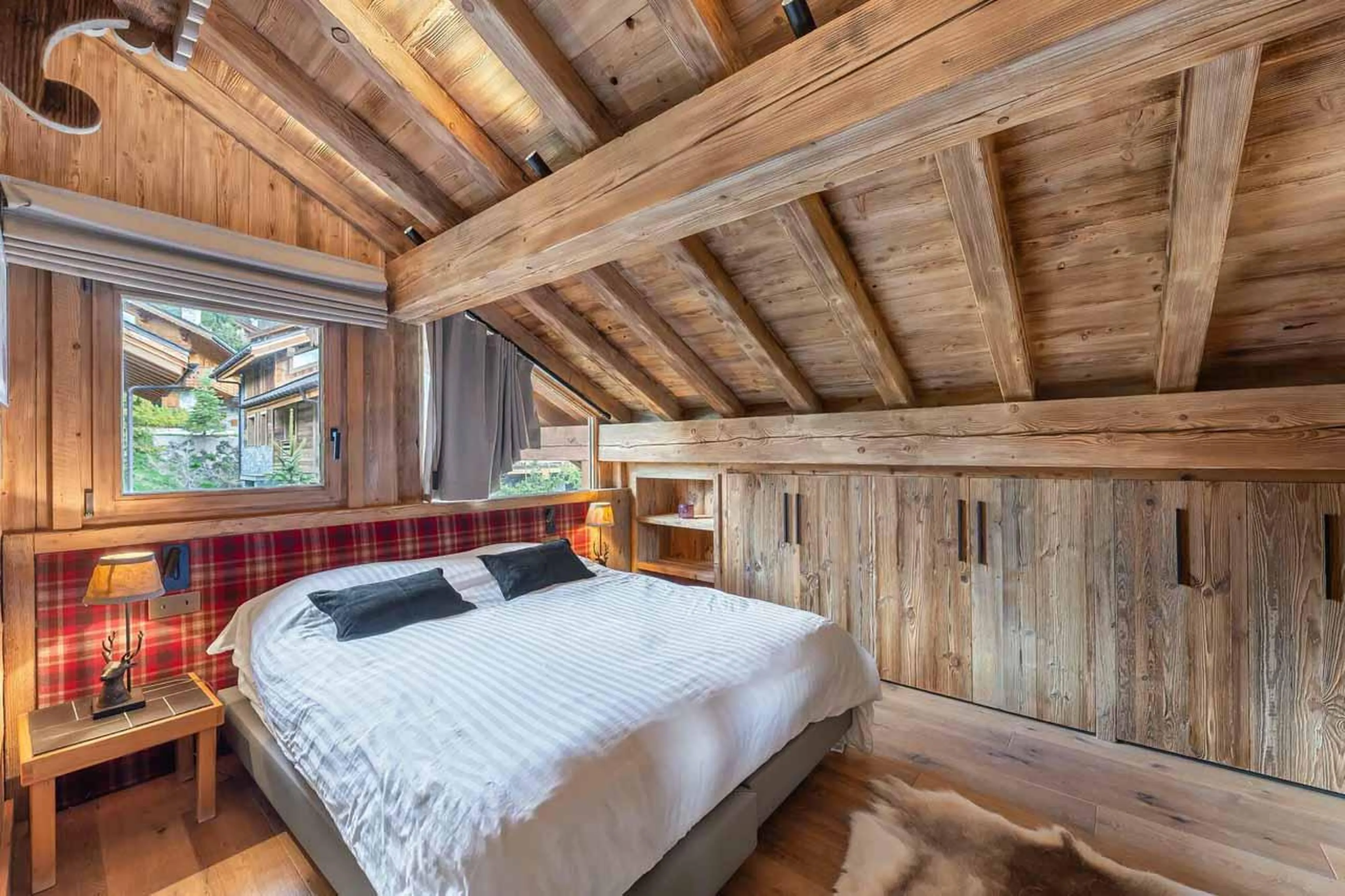 Bedroom five at Chalet Lady Mijane in Meribel