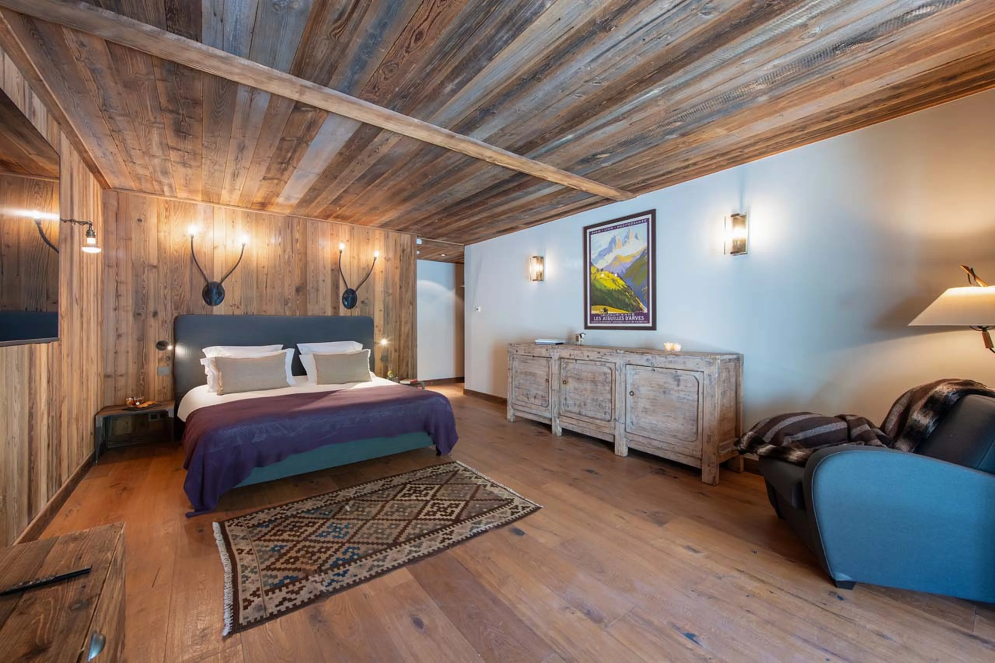 Bedroom one at Chalet Lashca in Val d'Isere