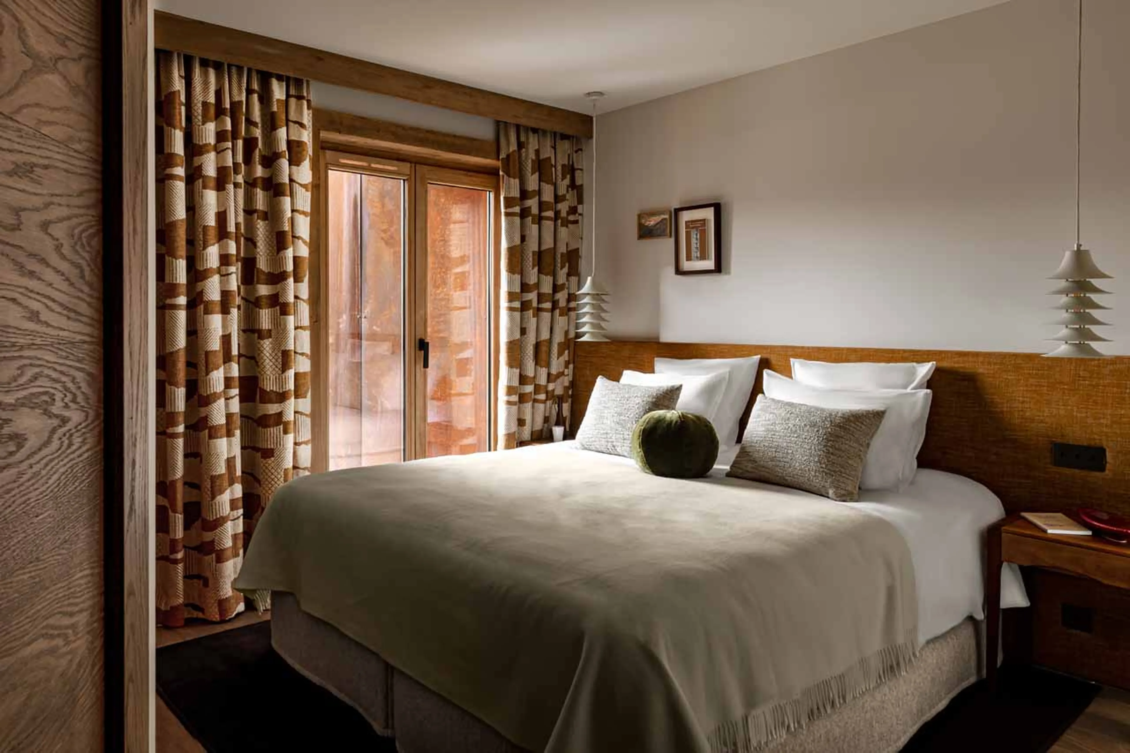 Bedroom six at Chalet Le 1550 in Courchevel 1550