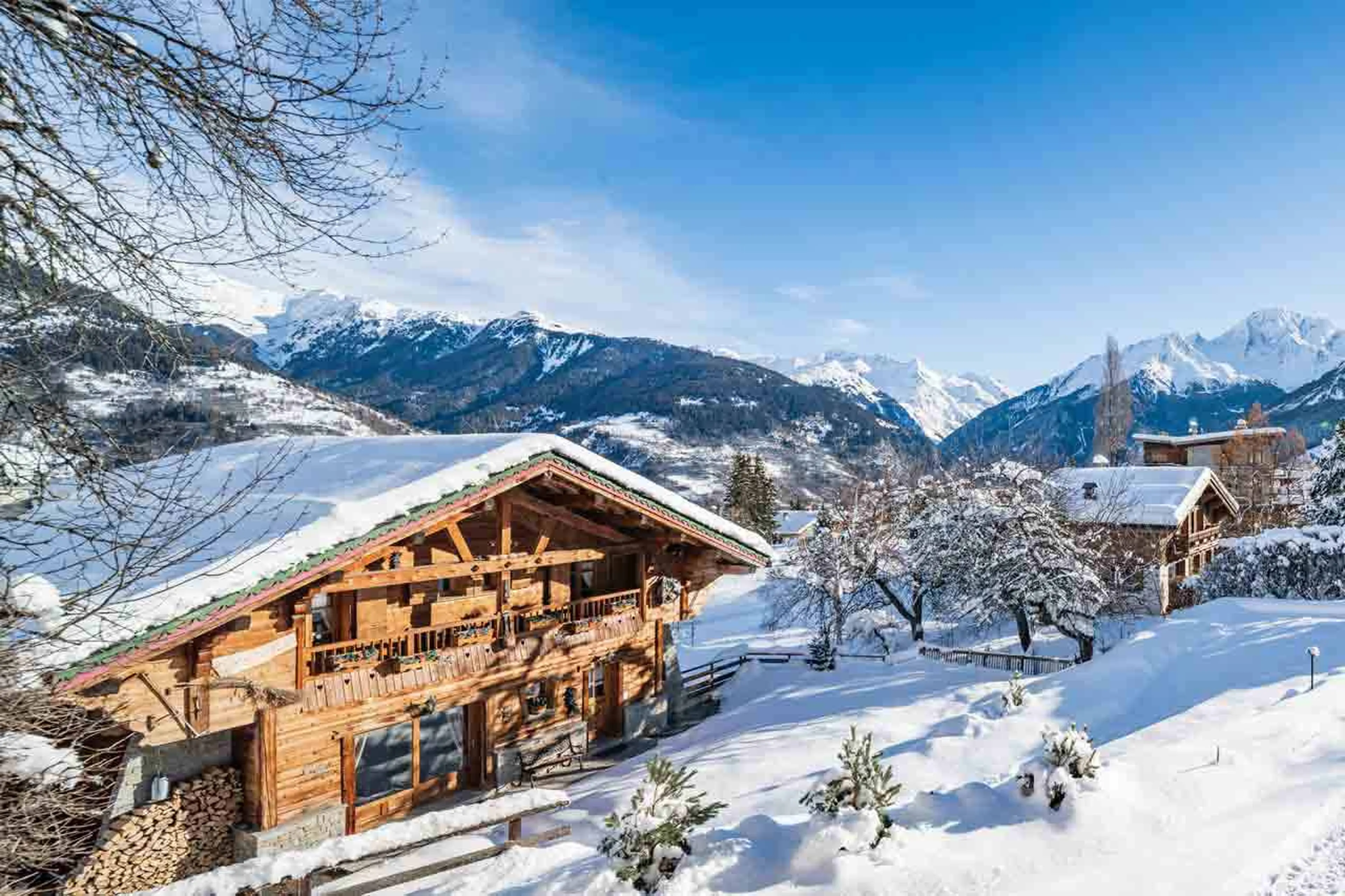 Aerial view of Chalet Le 1946 in Courchevel Le Praz