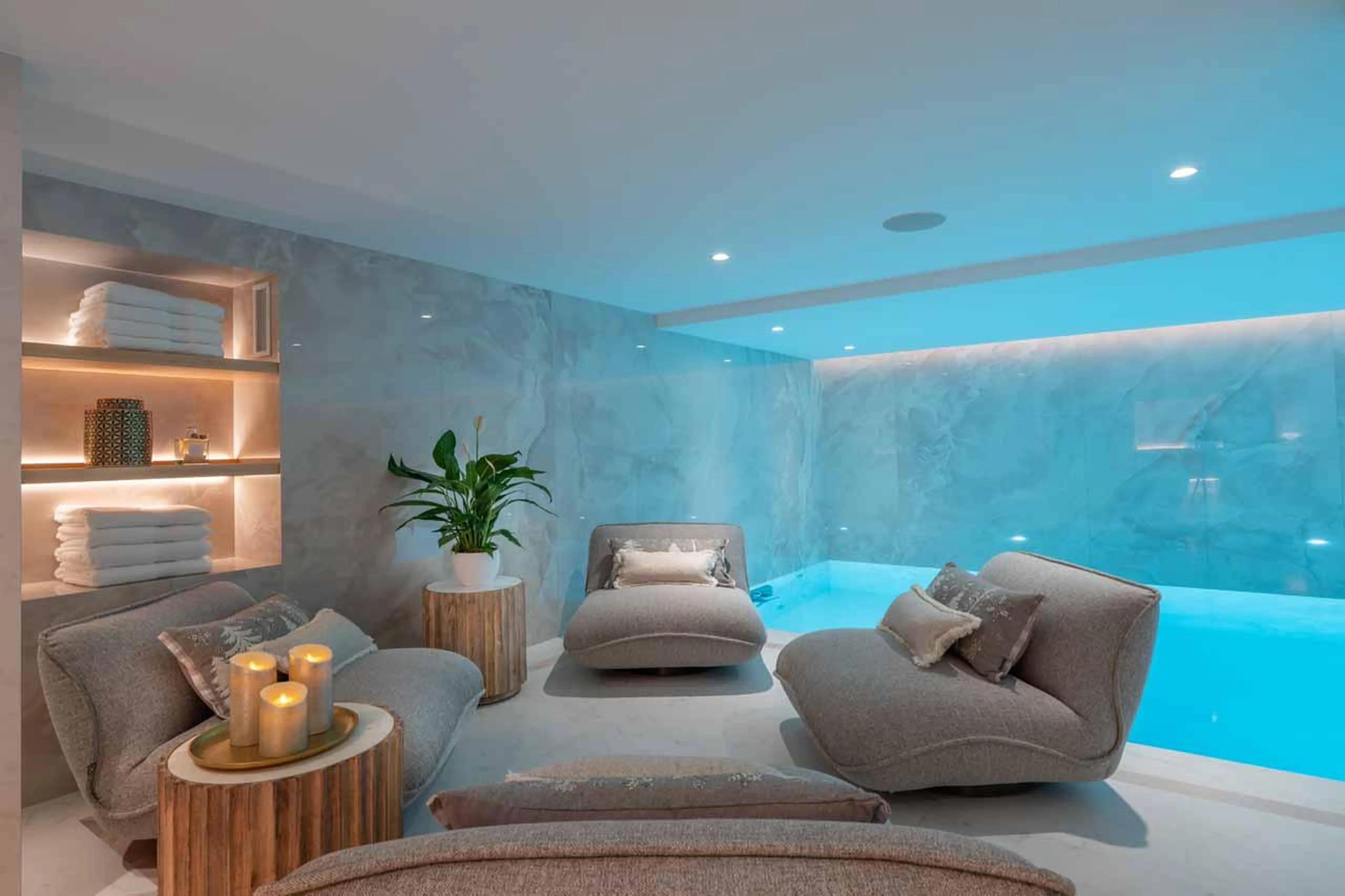 Relaxation area in Chalet Le Blanchot in Courchevel 1850