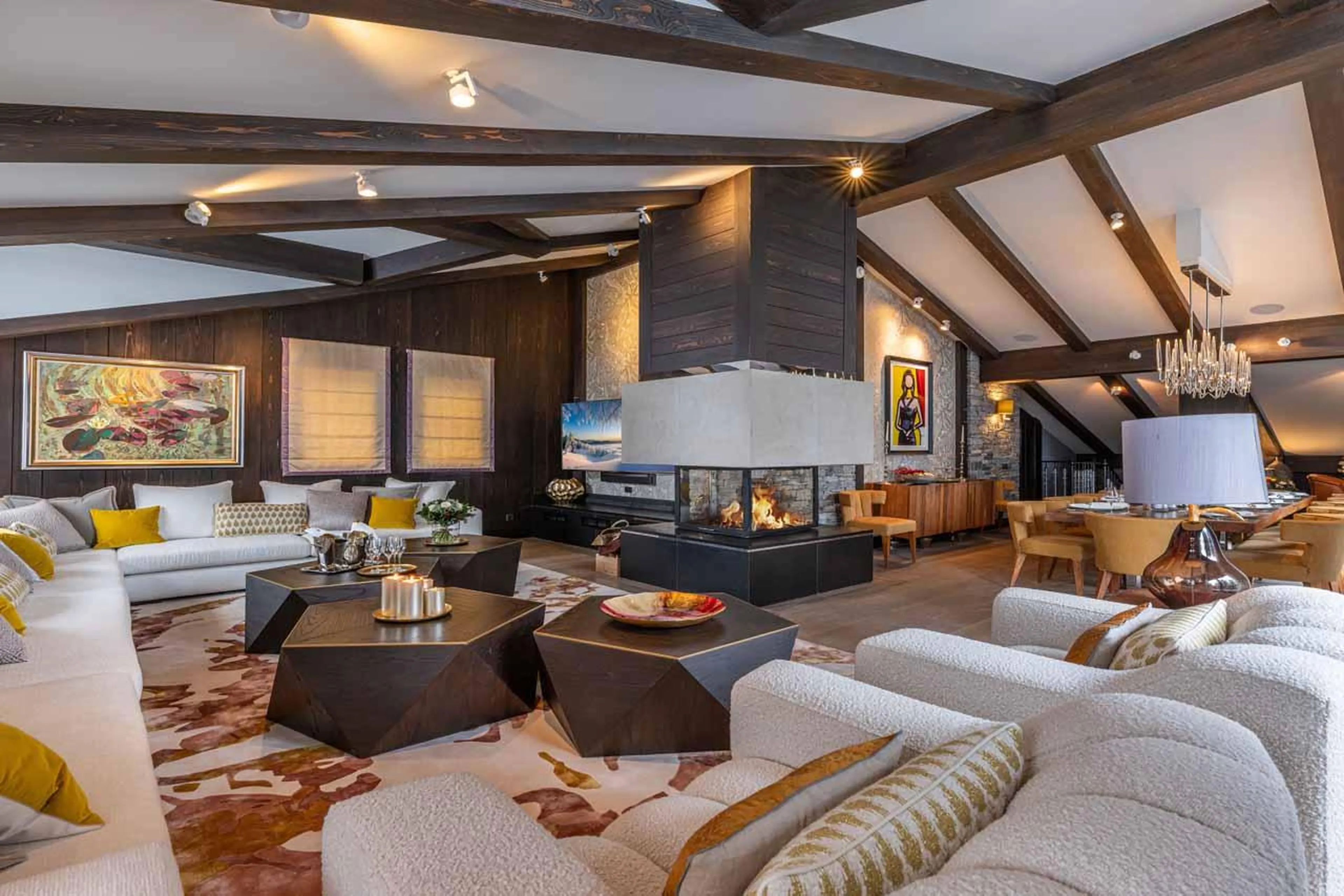 Living room of Chalet Le Coquelicot in Courchevel 1850