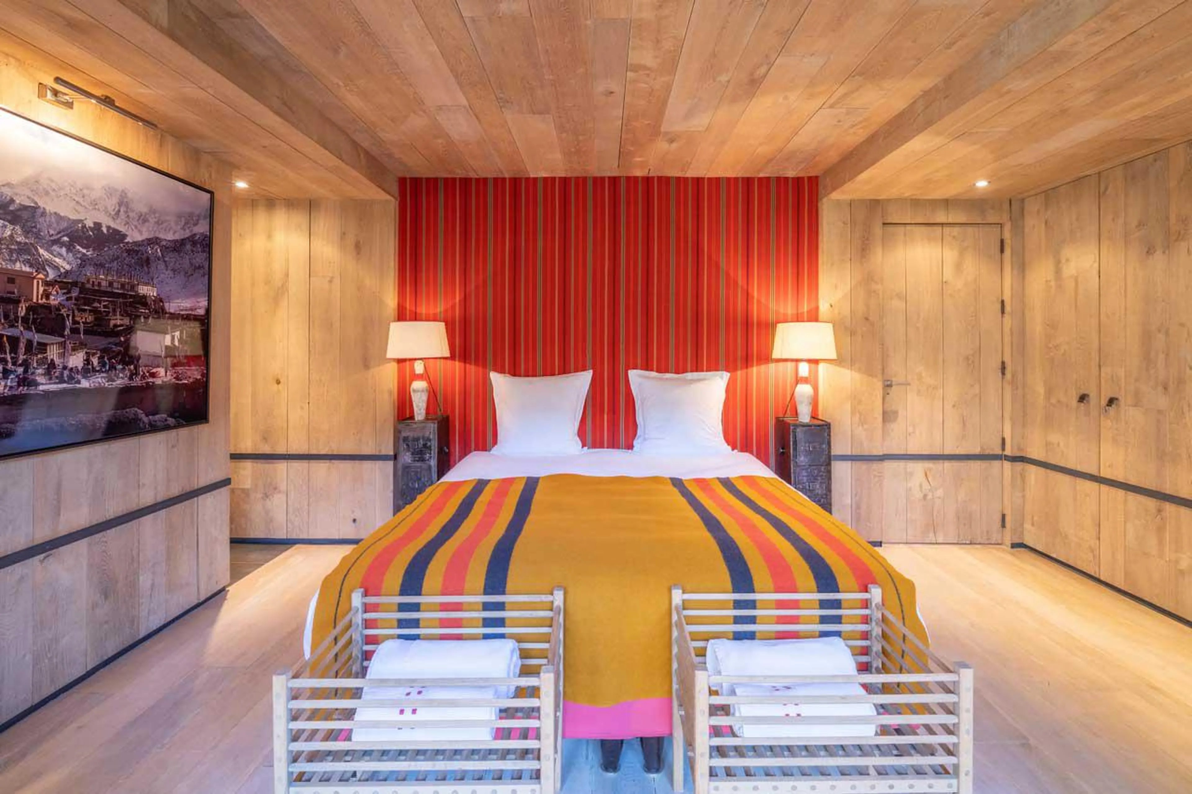 Bright and modern double bedroom at Le Grand Cerf in Meribel