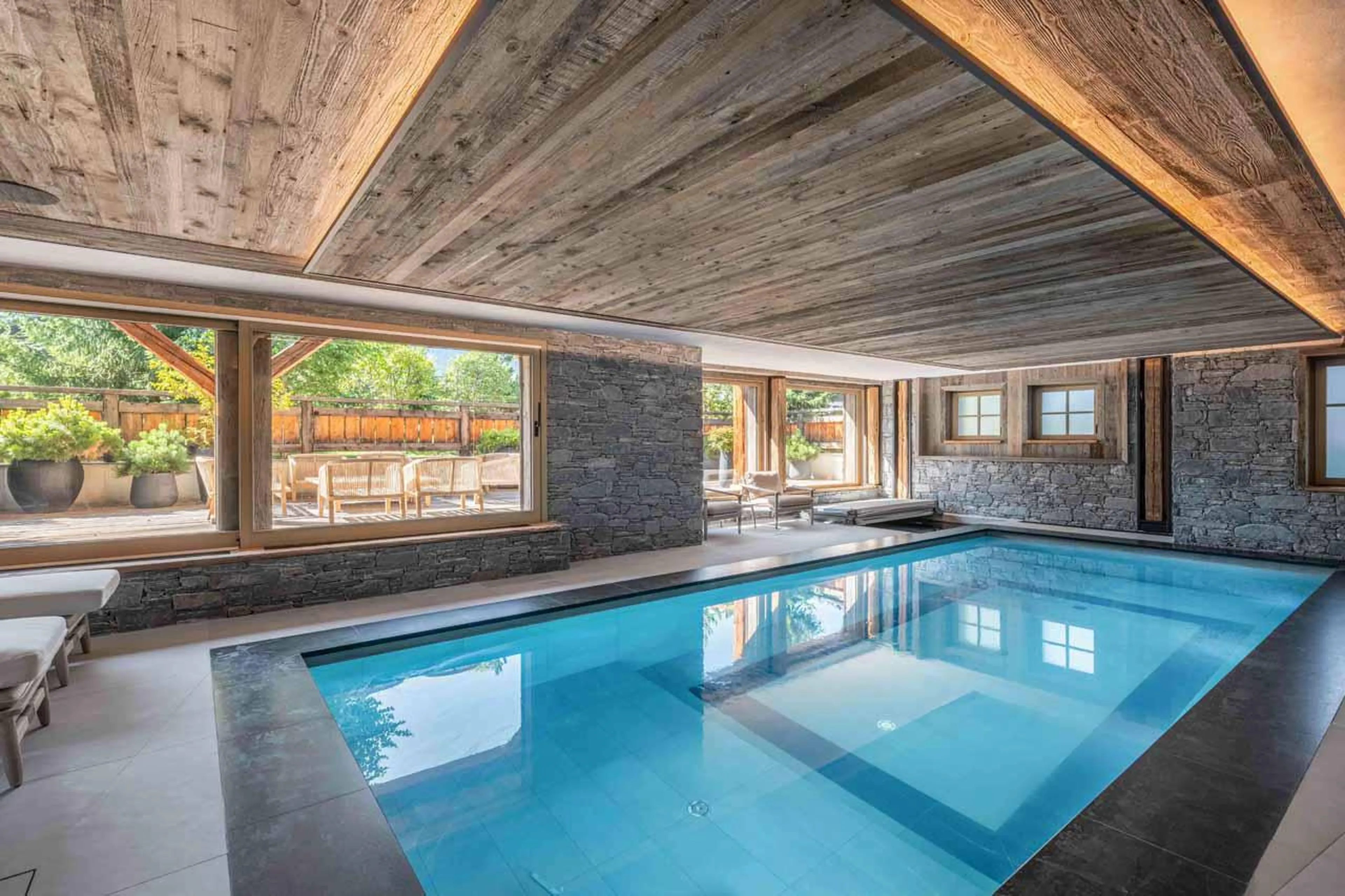Swimming pool in Chalet Le Lodge, Megeve