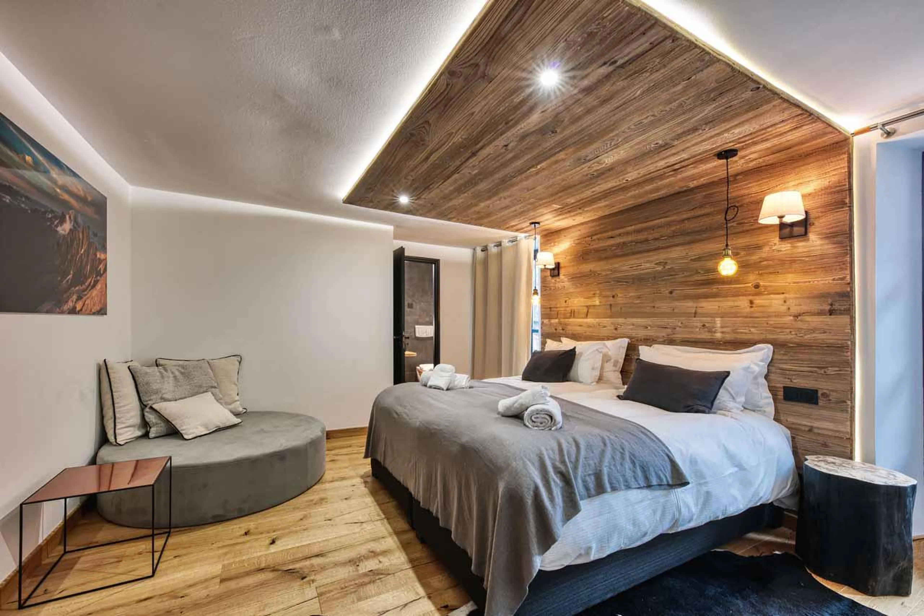 Bedroom five at Chalet Le Marti in Chamonix