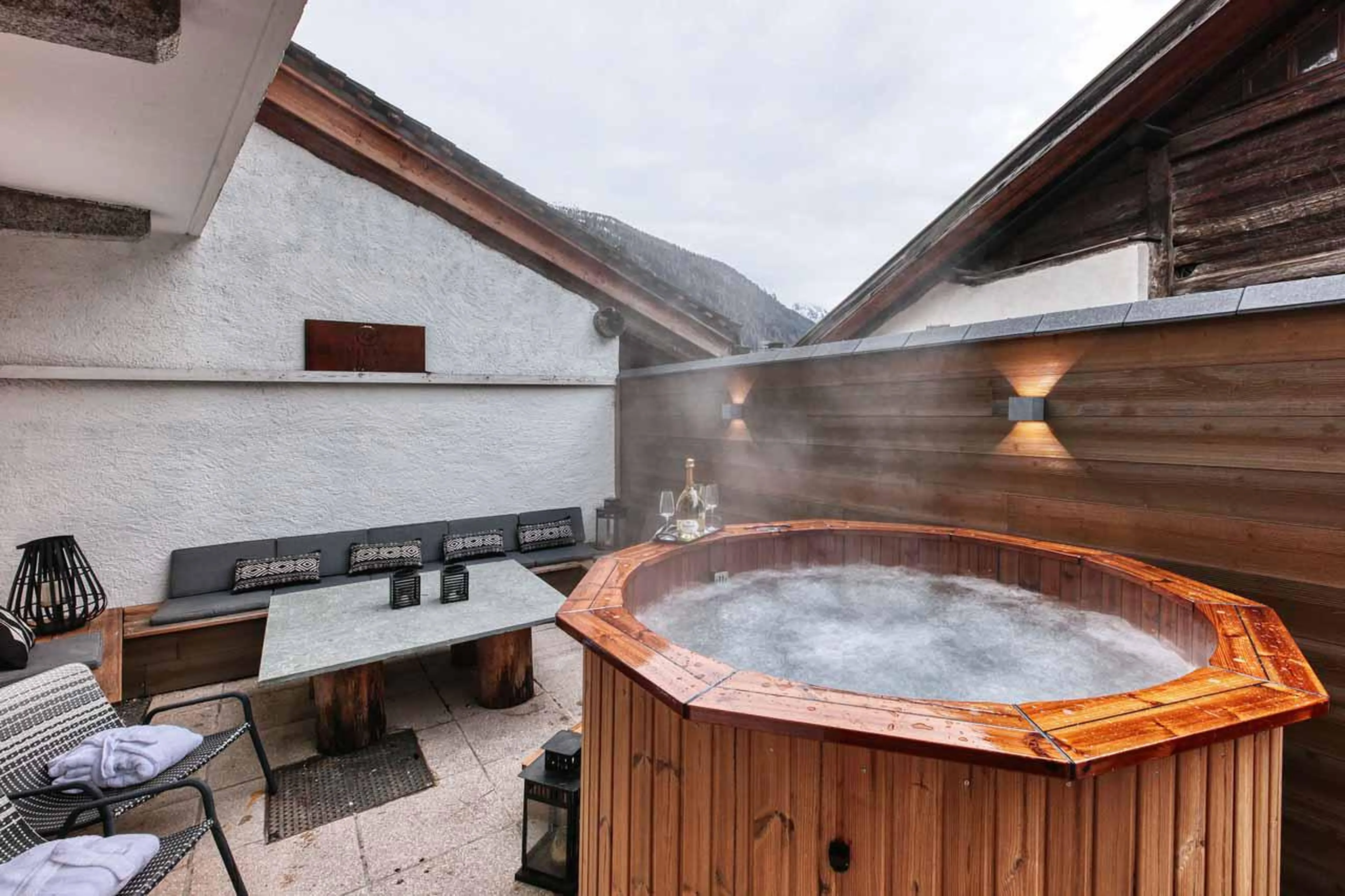 JAcuzzi at Chalet Le Marti in Chamonix