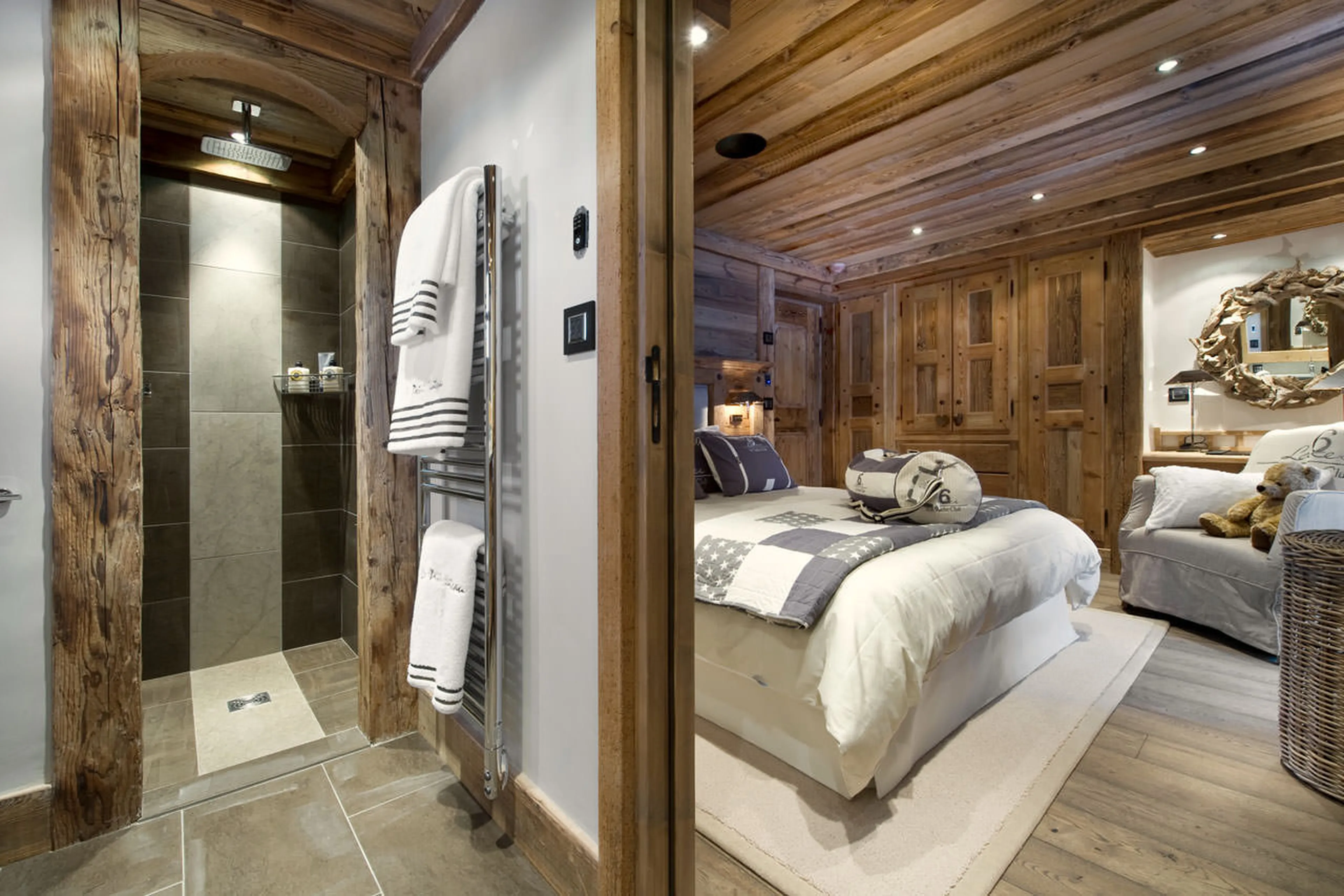 Bathroom en suite to king size bedroom in Chalet Le Petit Chateau in Courchevel 1850