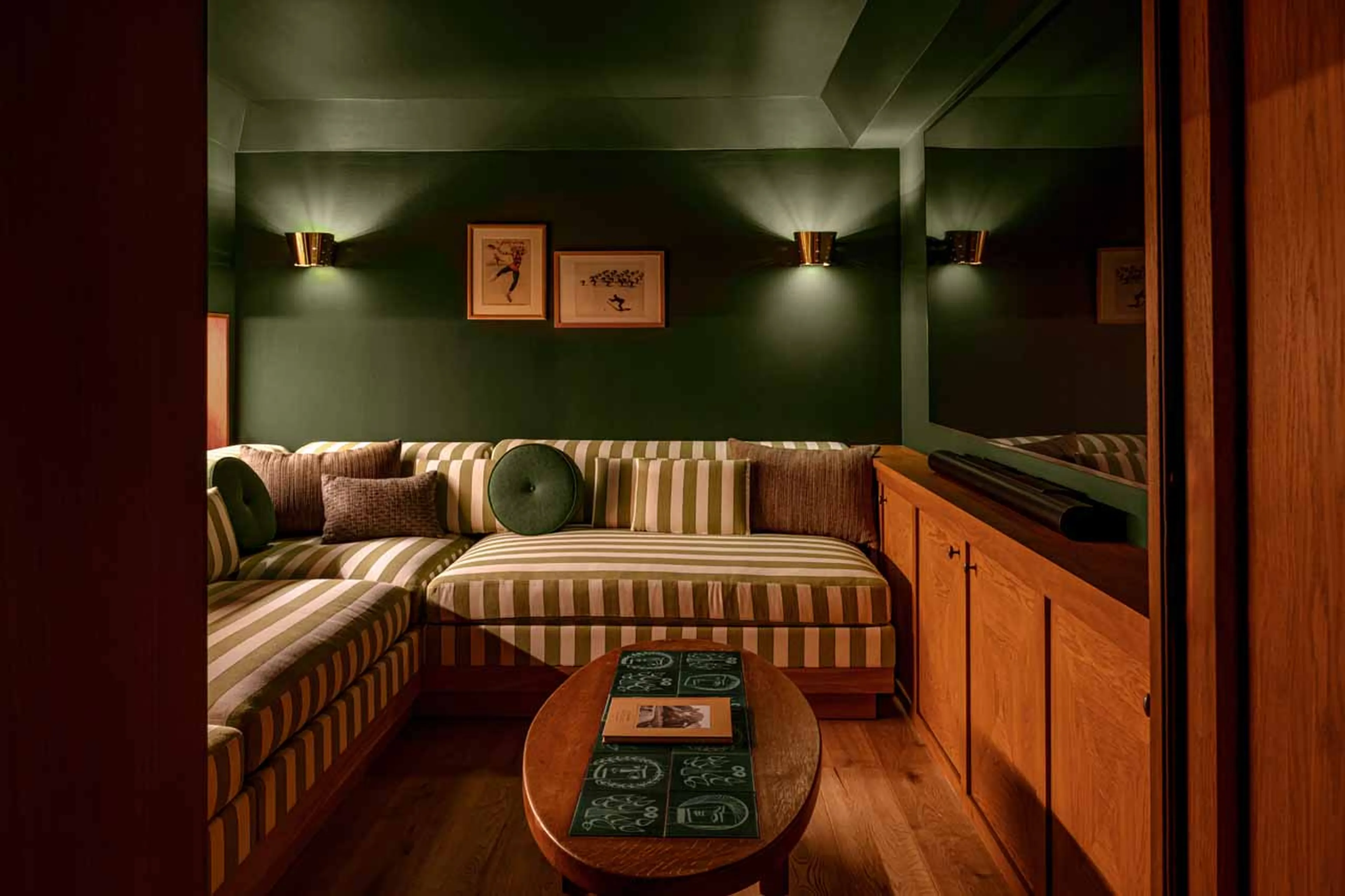 Cinema at Chalet Le Sarto in Megeve