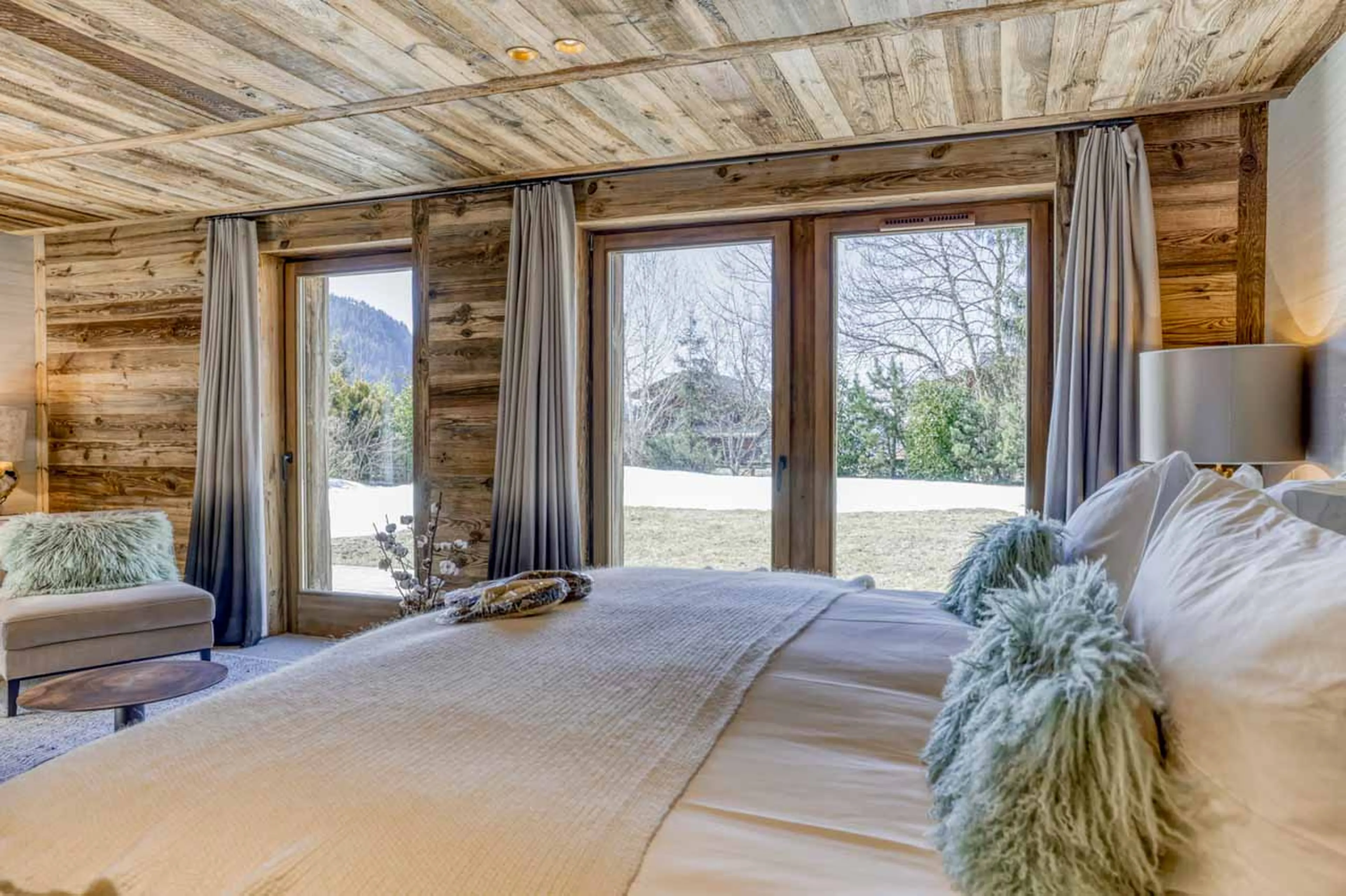 Bedroom 4 terrace access at Chalet l'Echappee d'Arbois in Megeve