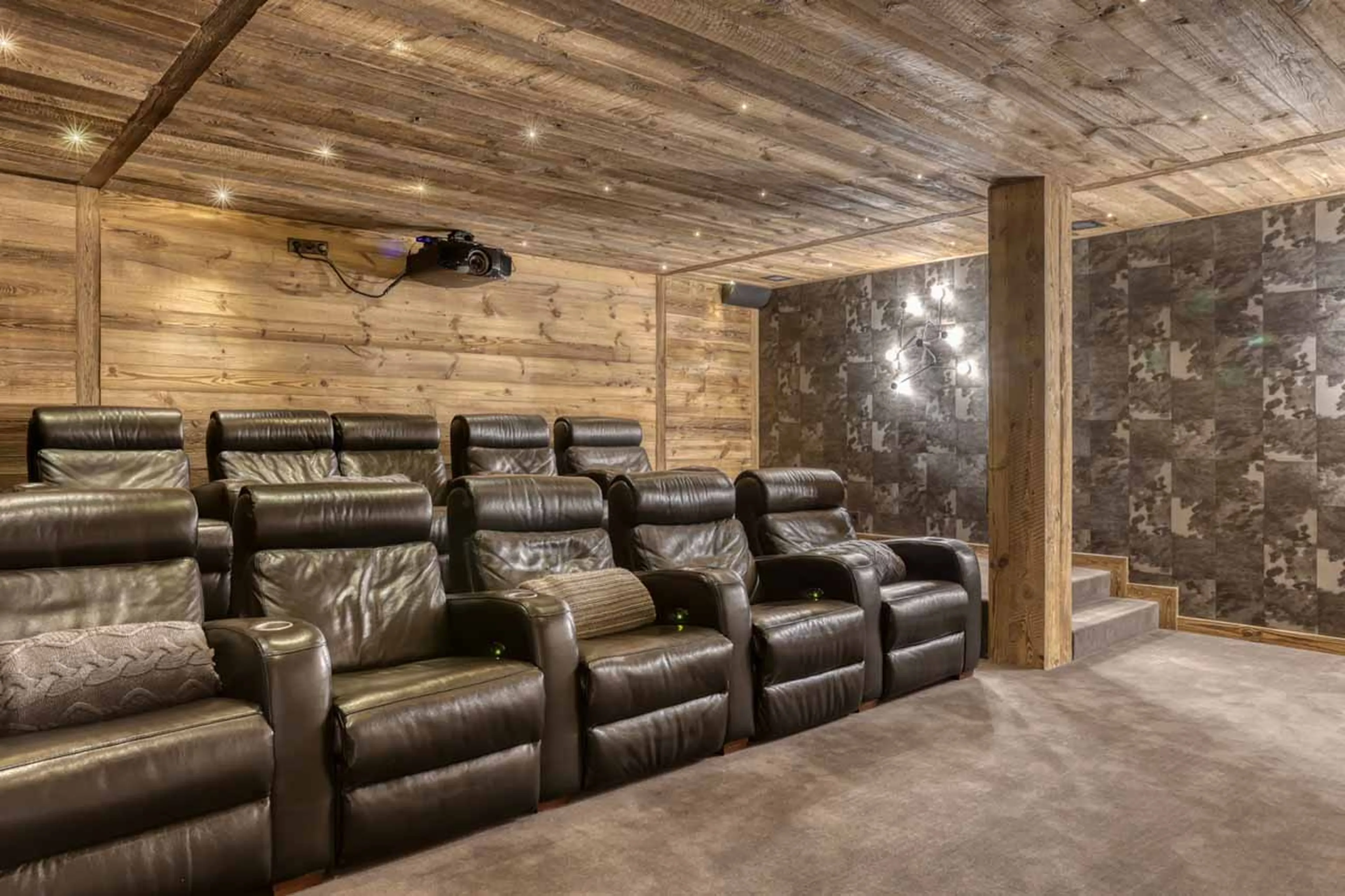 Cinema seating at Chalet l'Echappee d'Arbois in Megeve