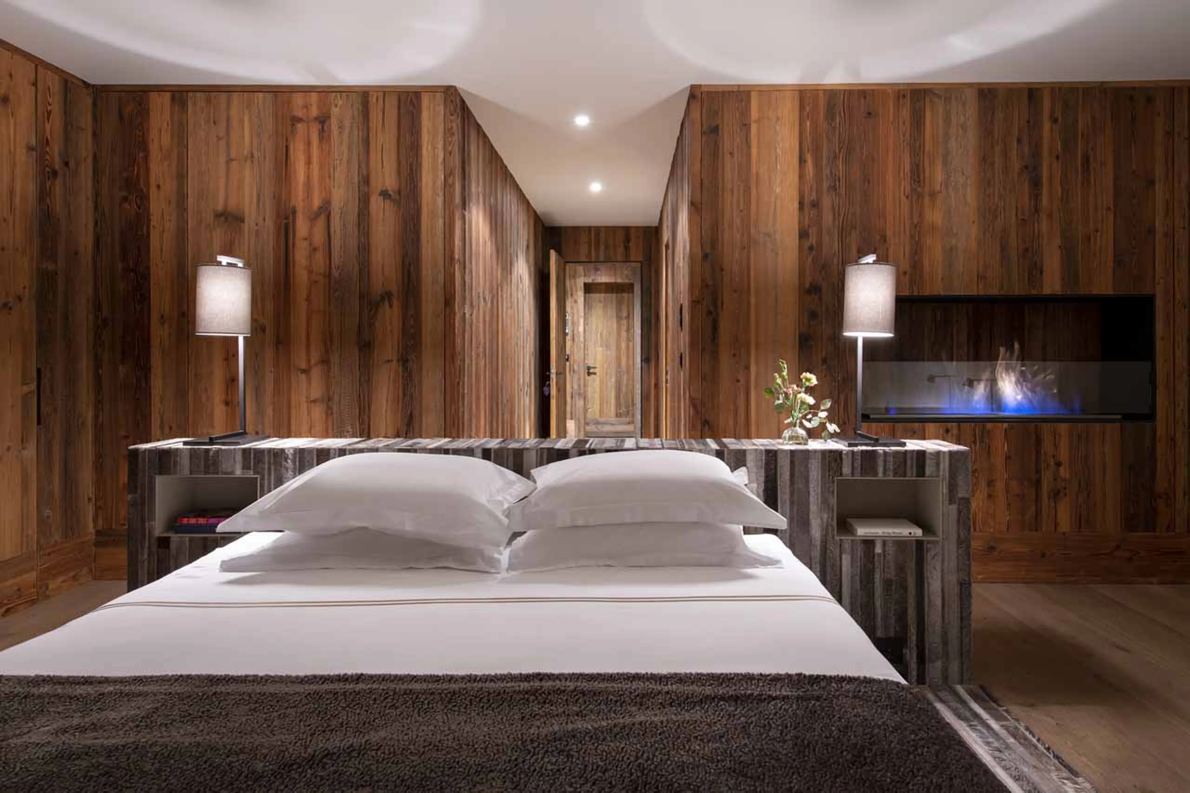 Bedroom one at Chalet Les Anges in Zermatt