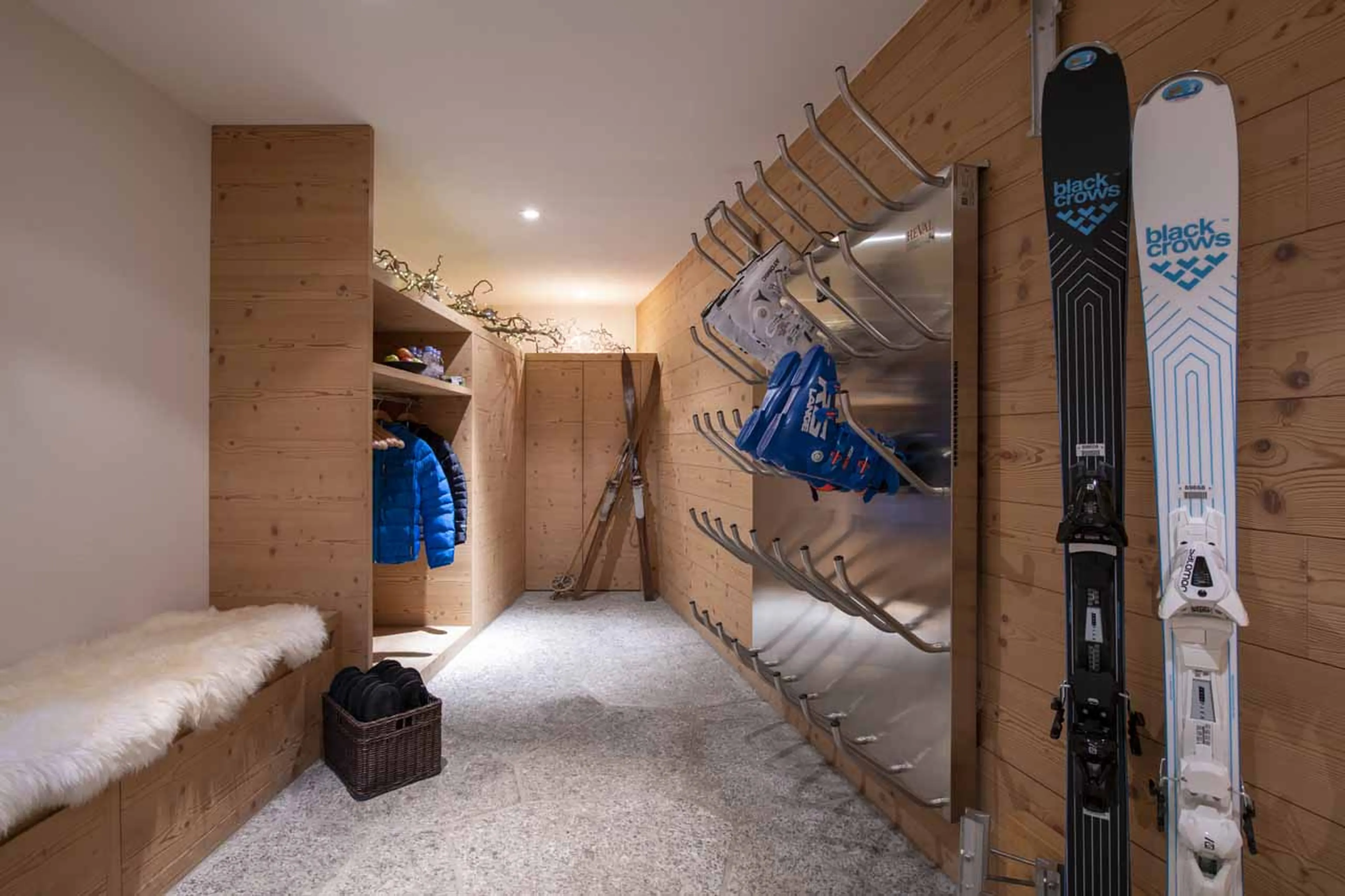 Ski room at Chalet Les Anges in Zermatt
