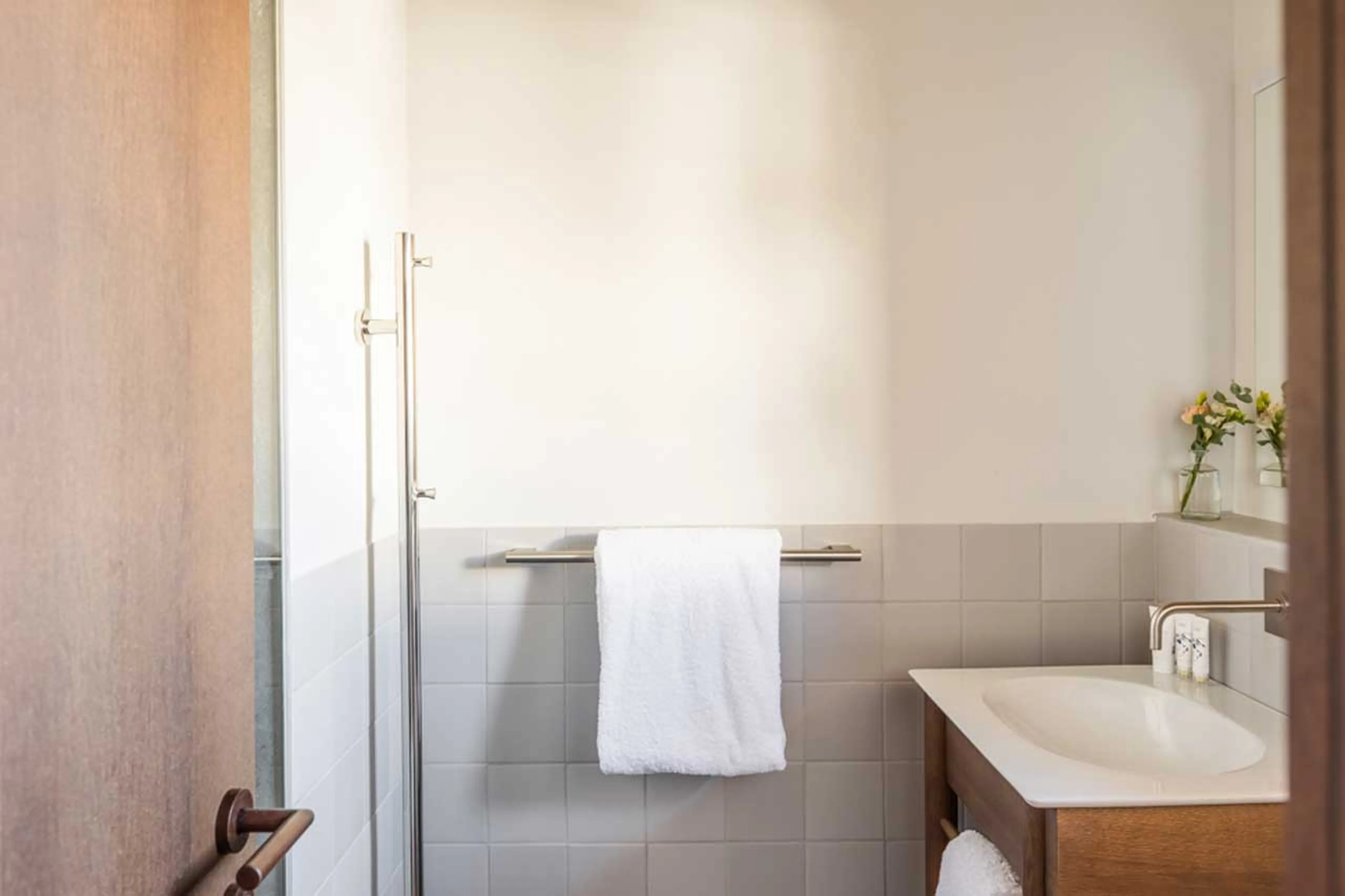 Bedroom 2 en-suite at Chalet Les Attelas in Verbier