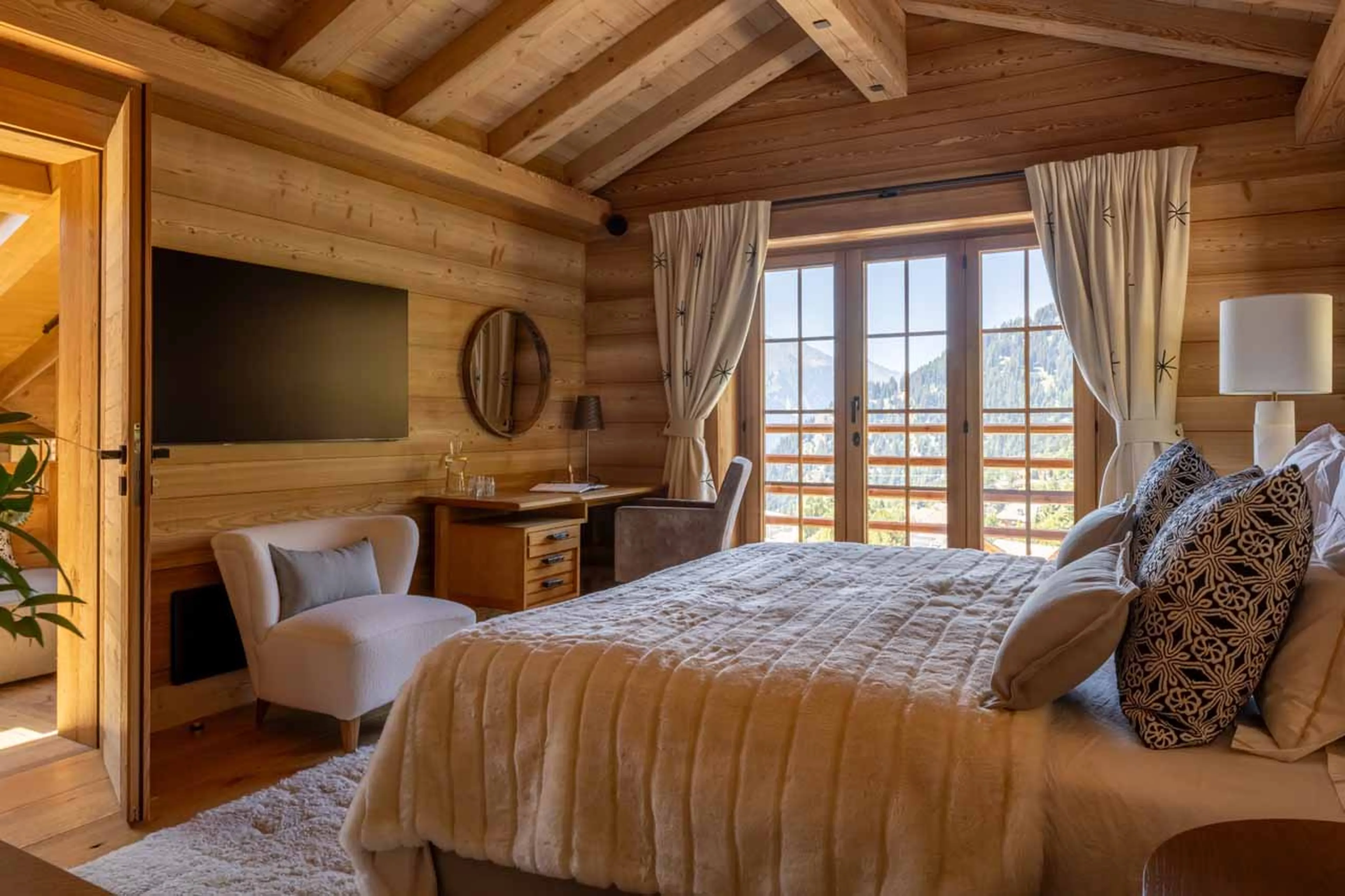 Bedroom 1 at Chalet Les Etoiles d'Amon in Verbier