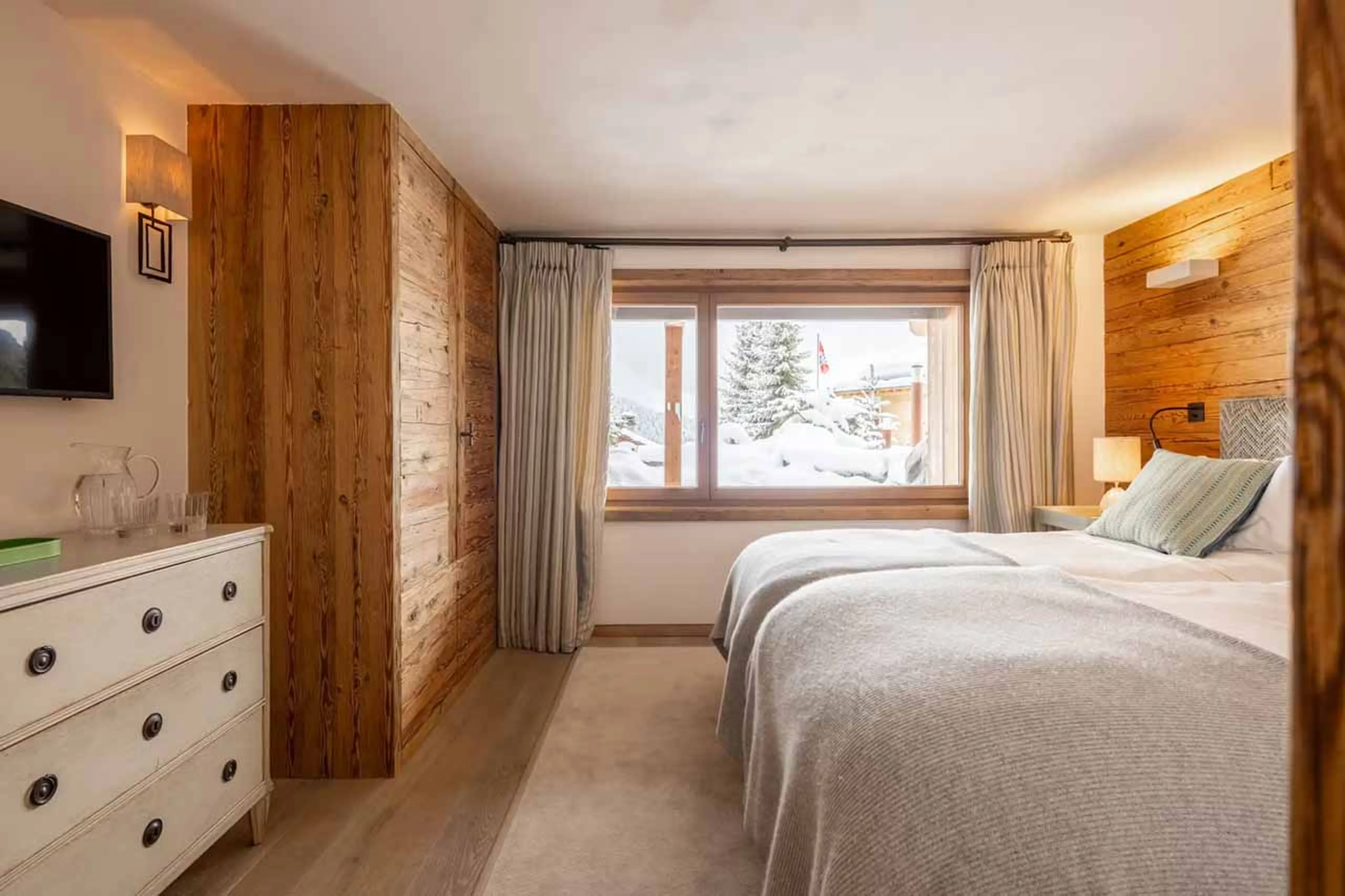 Bedroom five at Chalet Les Etrennes in Verbier