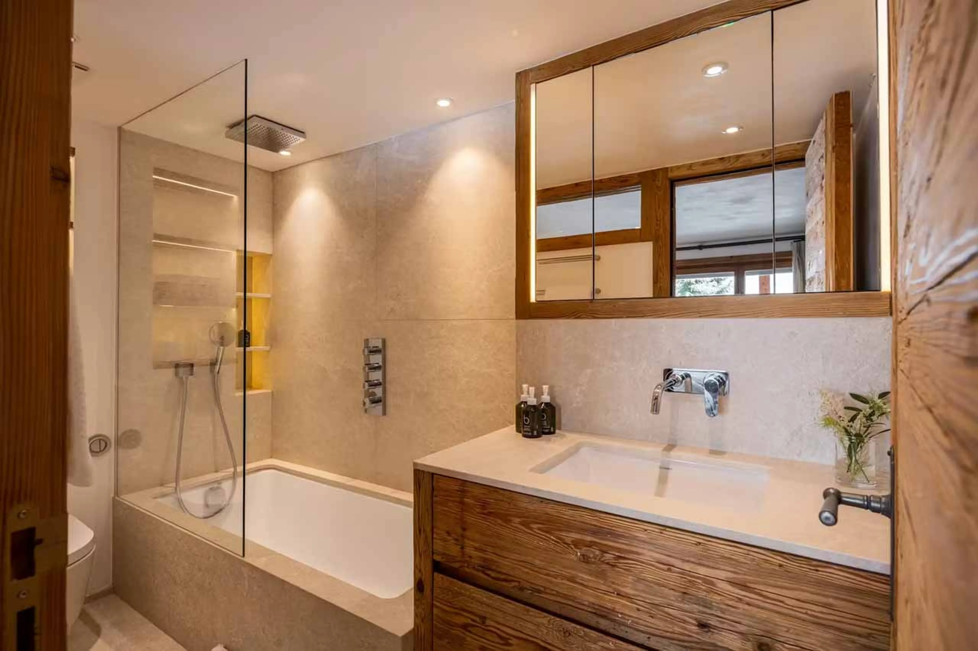 Bathroom five at Chalet Les Etrennes in Verbier