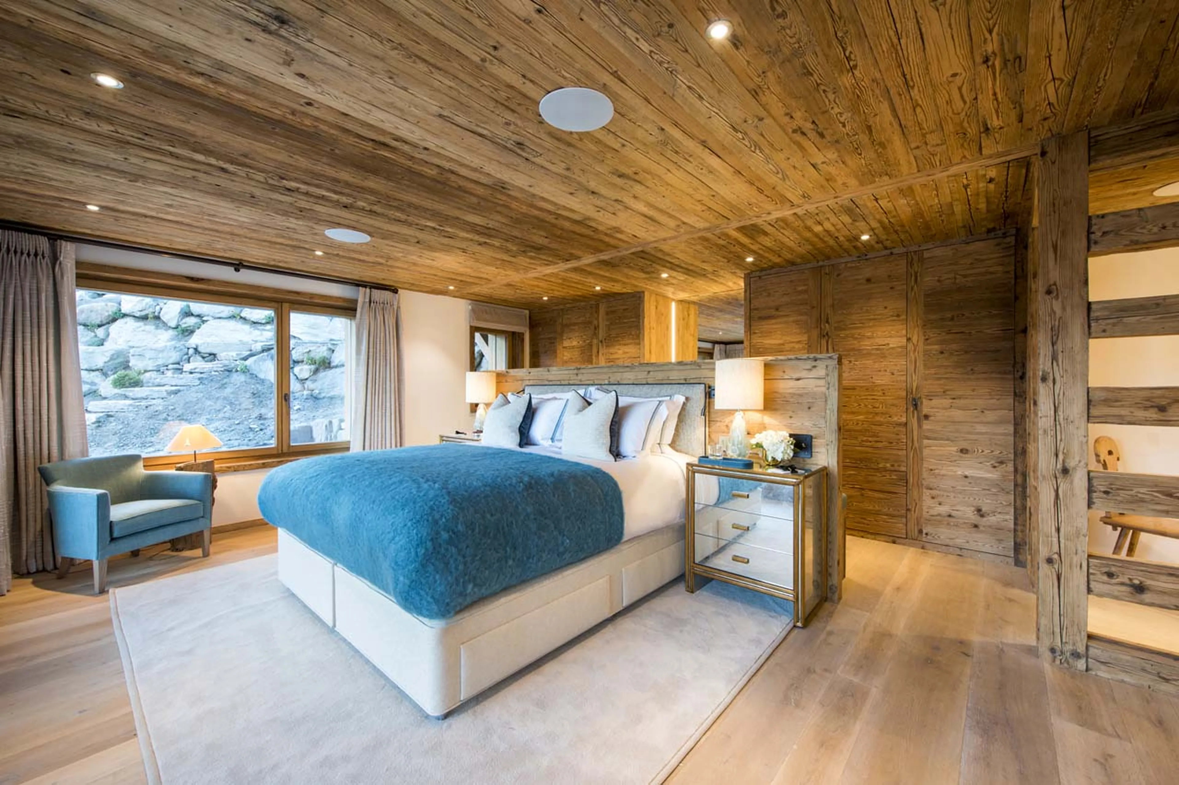 Bedroom one at Chalet Les Etrennes in Verbier