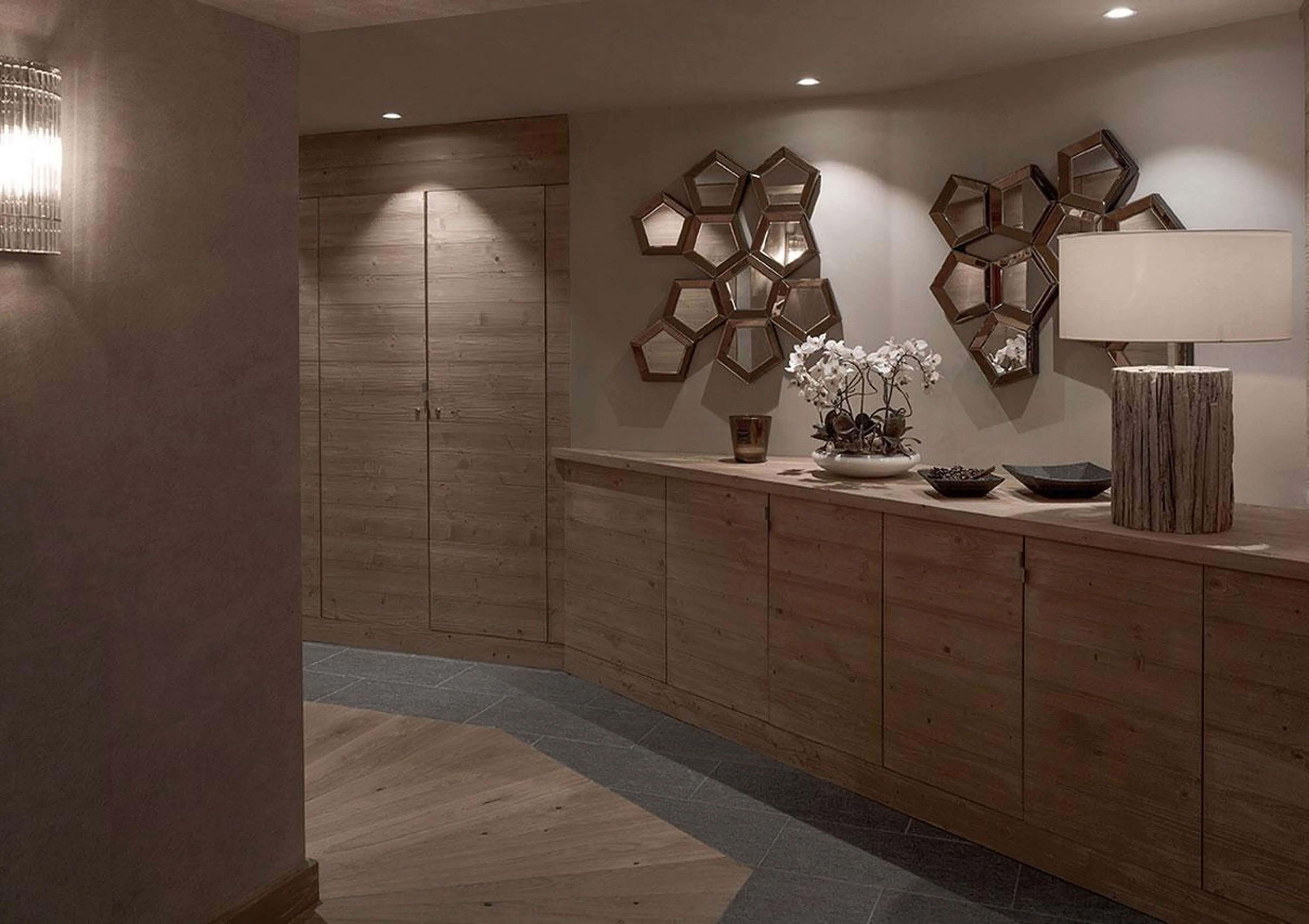 Hallway in Chalet Les Sorbiers in Courchevel 1850