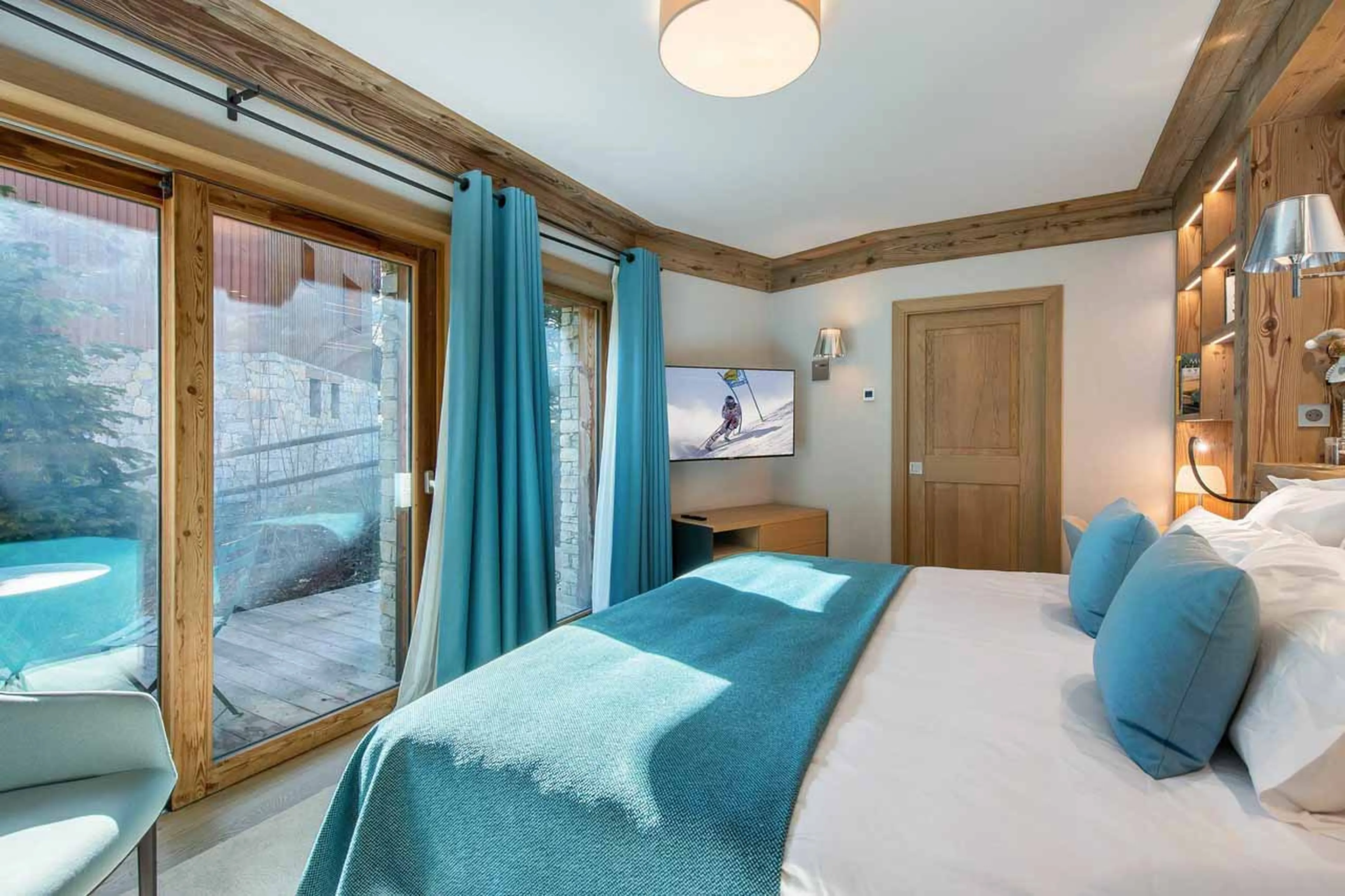 Bedroom six at Chalet Les Sorbiers in Meribel